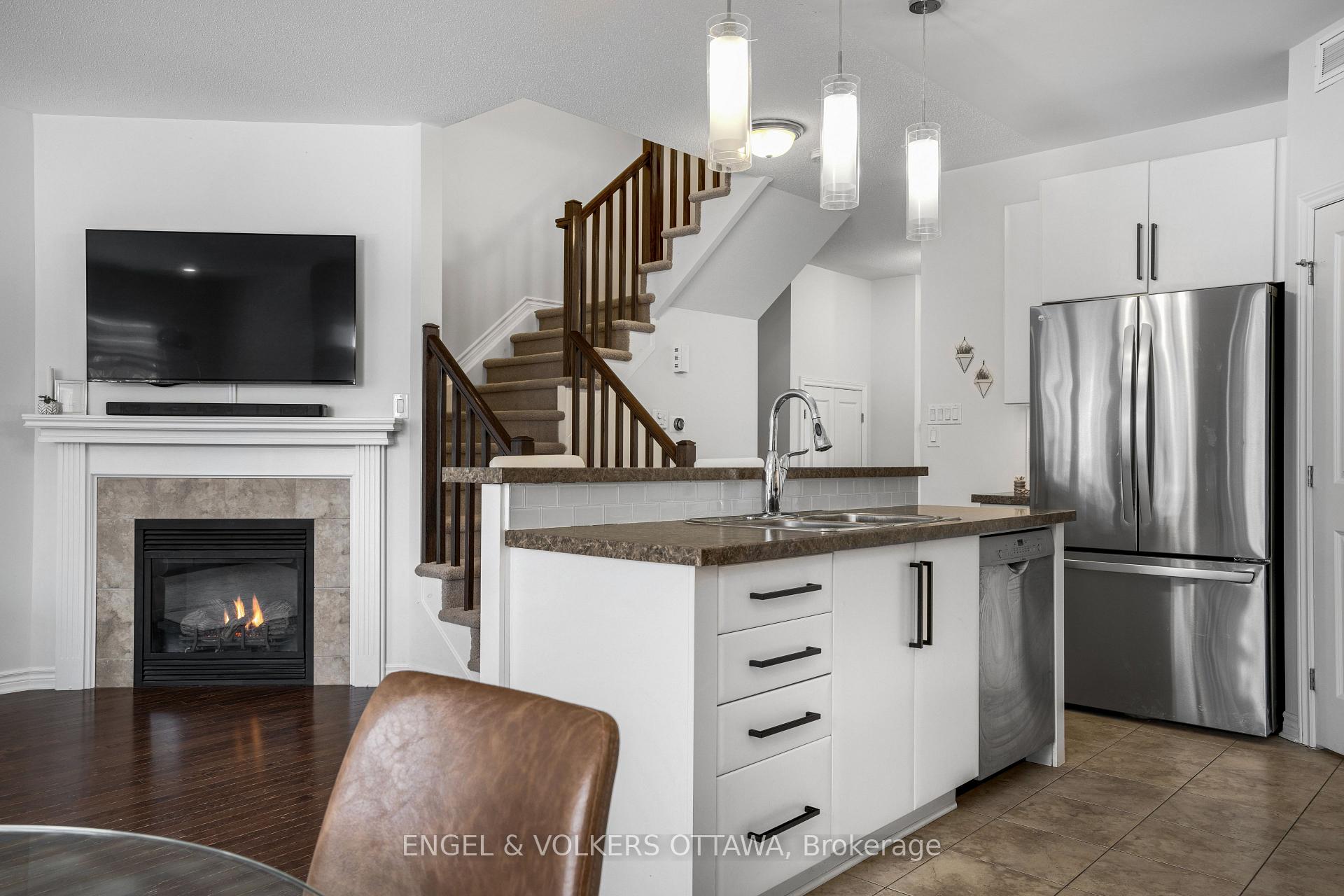 Photo 17 of 260 Meadowlilly Road, Ottawa, Blossom Park/Kemp Park/Findlay Creek — HOMEH