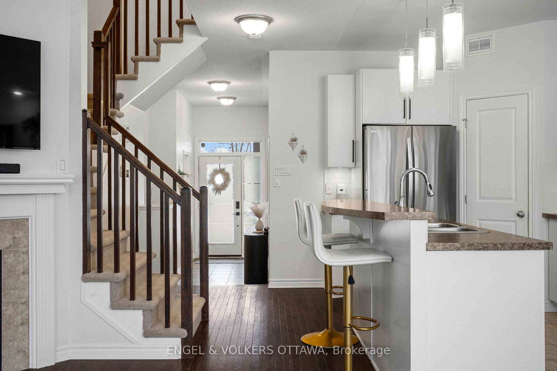 Photo 25 of 260 Meadowlilly Road, Ottawa, Blossom Park/Kemp Park/Findlay Creek — HOMEH