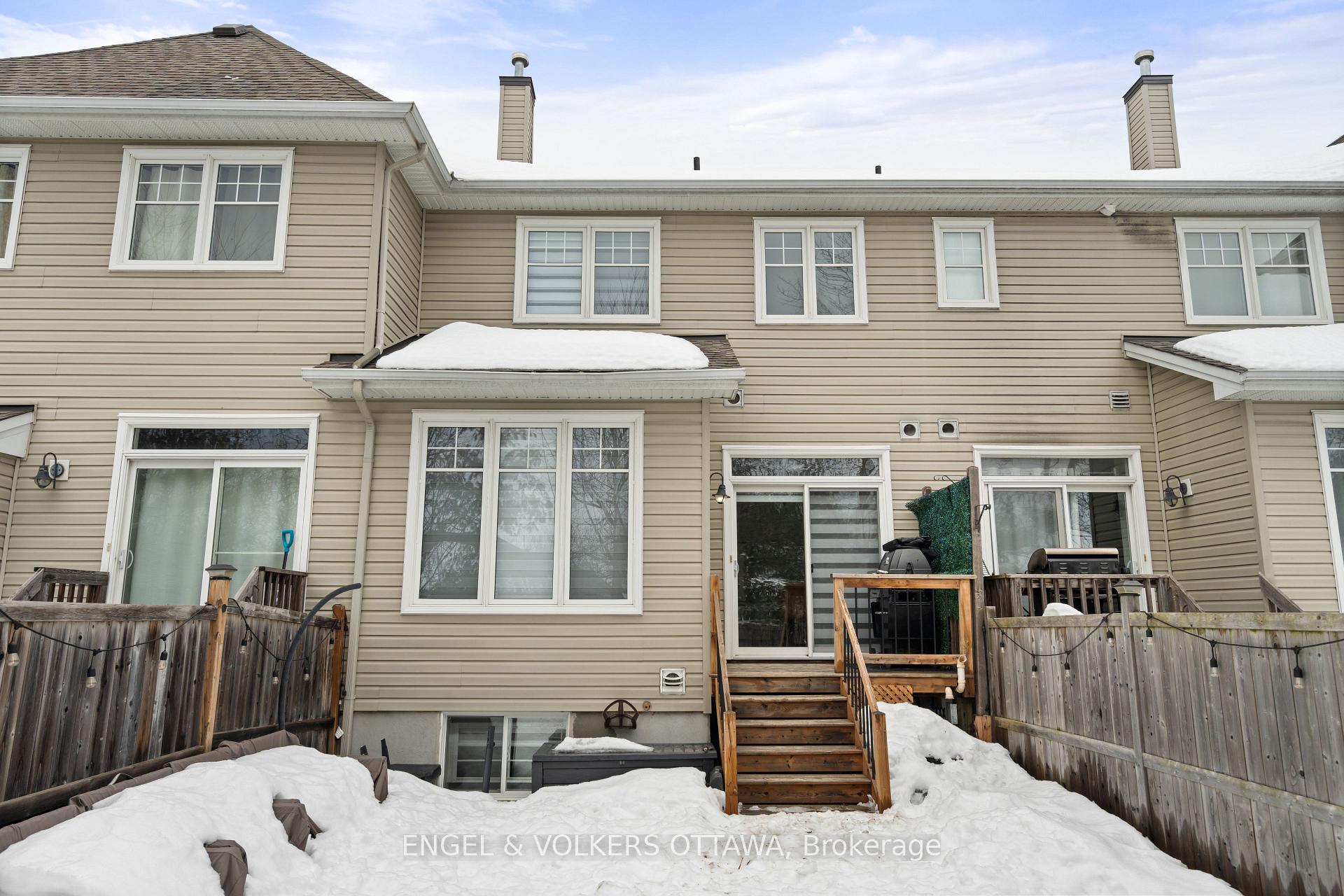 Photo 46 of 260 Meadowlilly Road, Ottawa, Blossom Park/Kemp Park/Findlay Creek — HOMEH