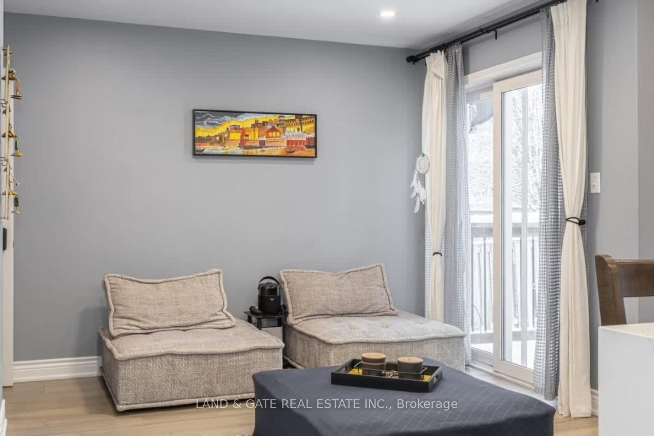 Photo 5 of 1840 Dalhousie Crescent, Oshawa, Samac — HOMEH