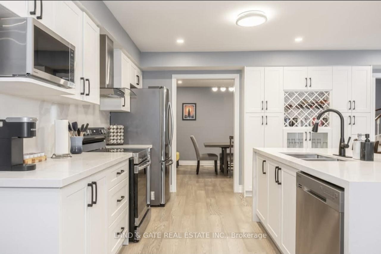 Photo 9 of 1840 Dalhousie Crescent, Oshawa, Samac — HOMEH