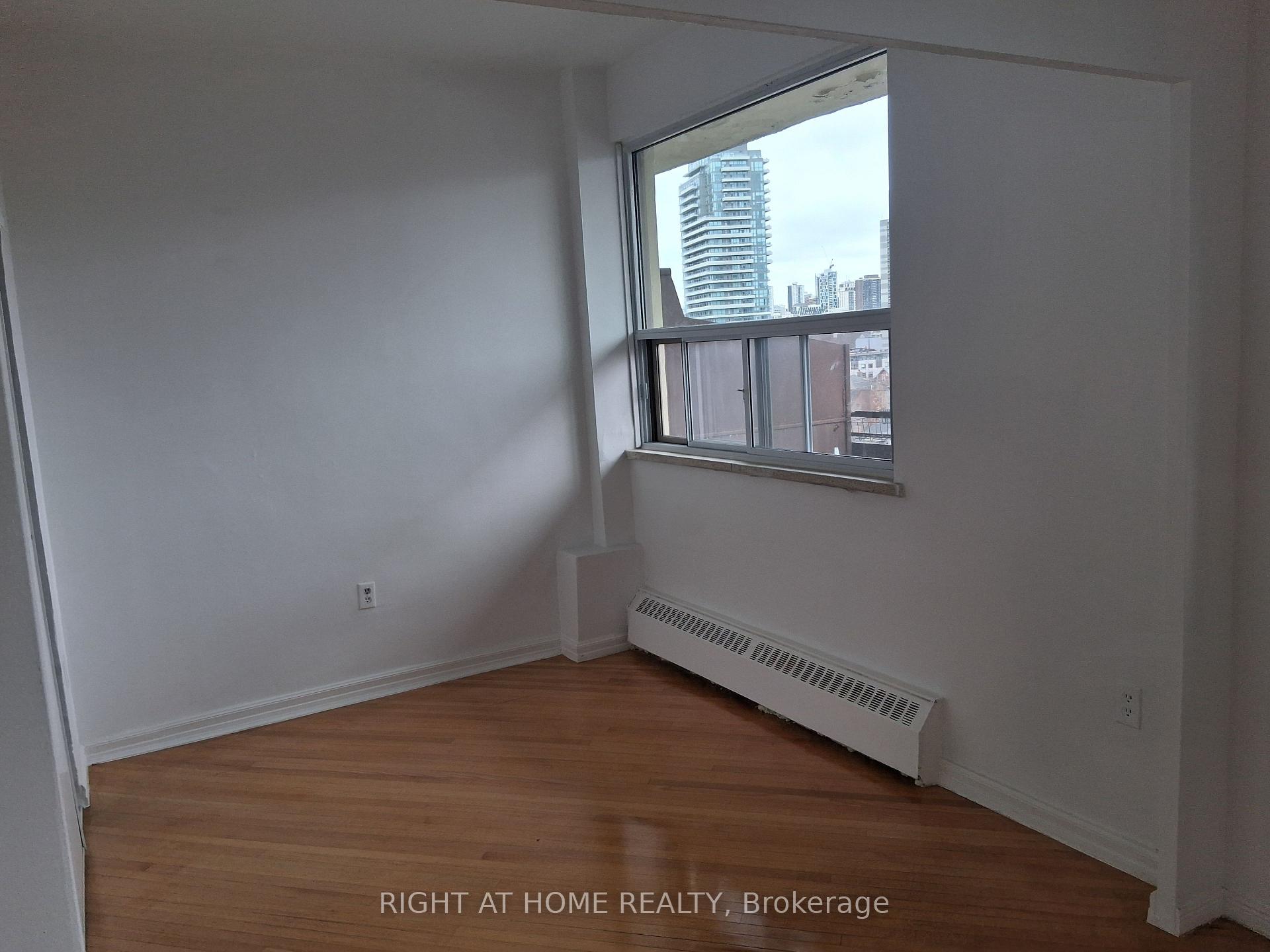 Photo 15 of Unit 1001, 191 St George Street, Toronto, The Annex — HOMEH