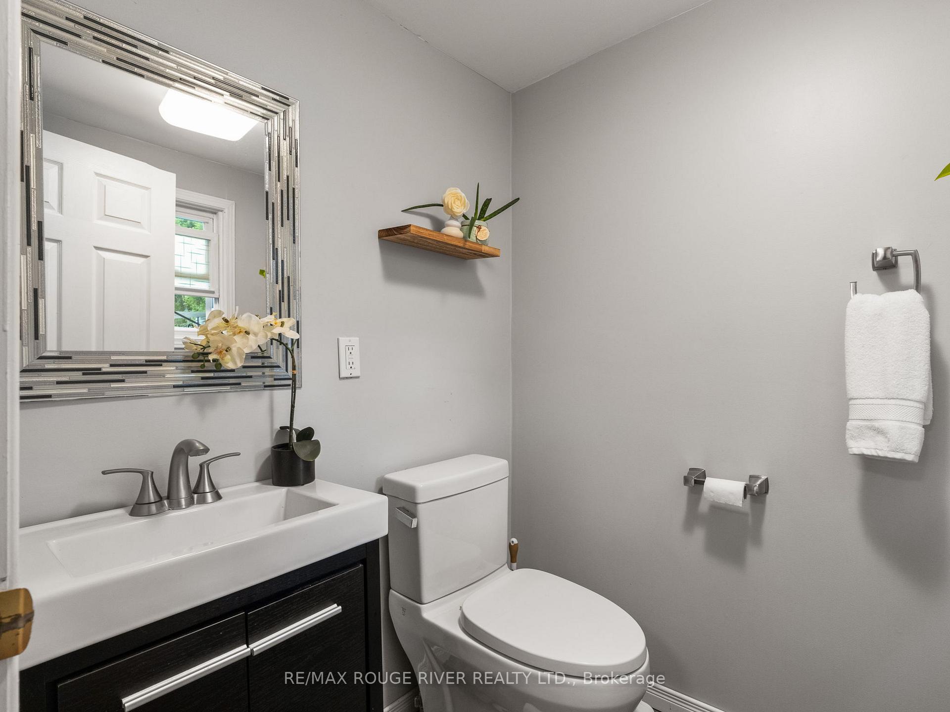 Photo 13 of 7134 Poplar Drive, Hamilton Township, Bewdley — HOMEH