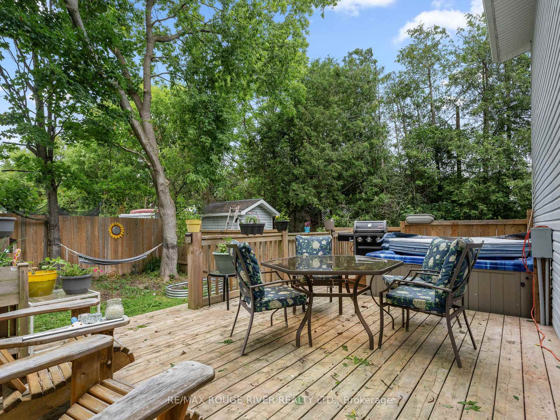 Photo 25 of 7134 Poplar Drive, Hamilton Township, Bewdley — HOMEH