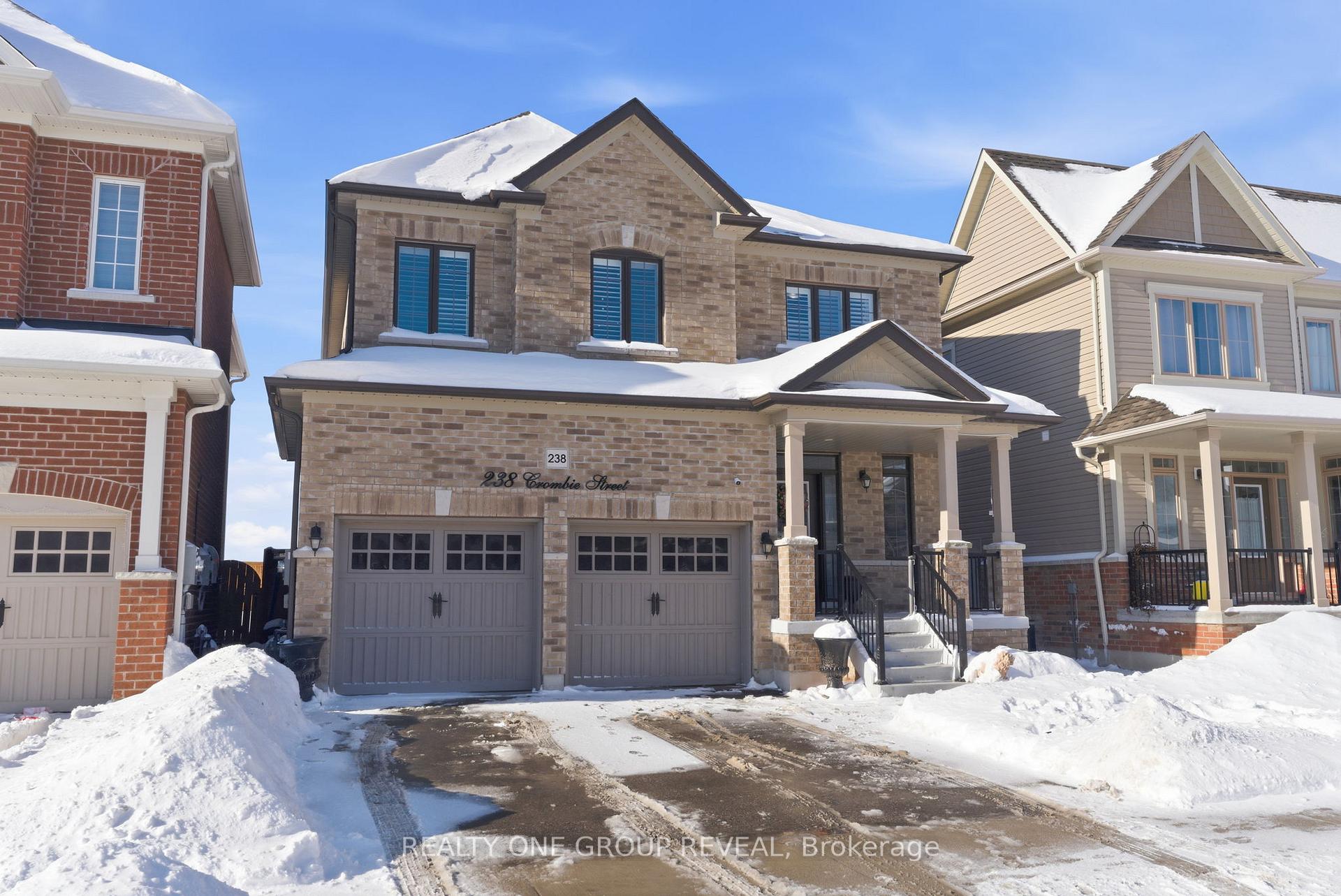 Front of 238 Crombie Street