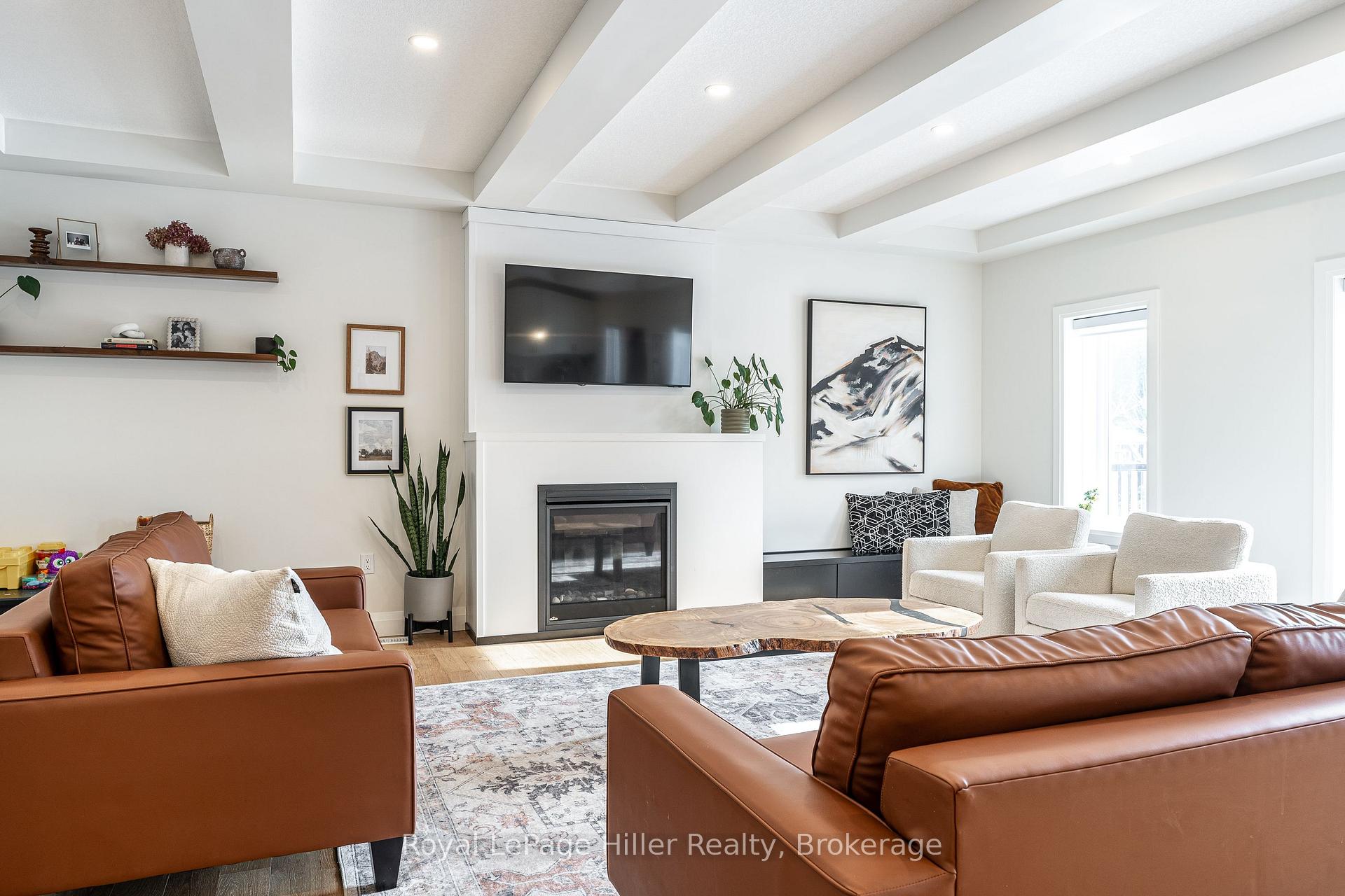 Photo 6 of 255 Cobourg Street, Stratford — HOMEH