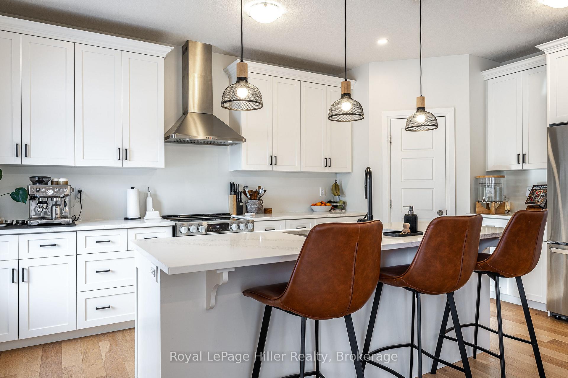 Photo 8 of 255 Cobourg Street, Stratford — HOMEH