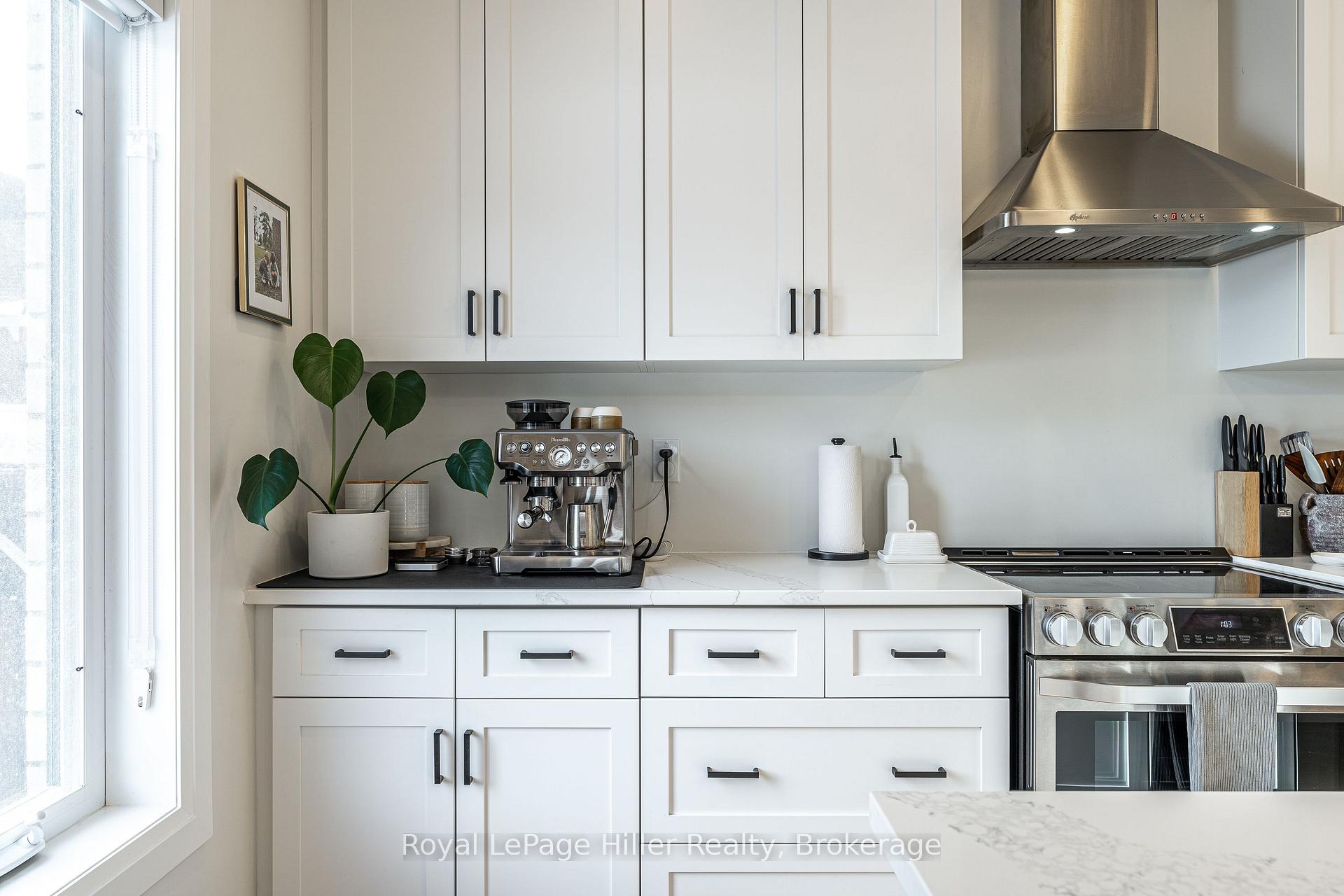 Photo 45 of 255 Cobourg Street, Stratford — HOMEH