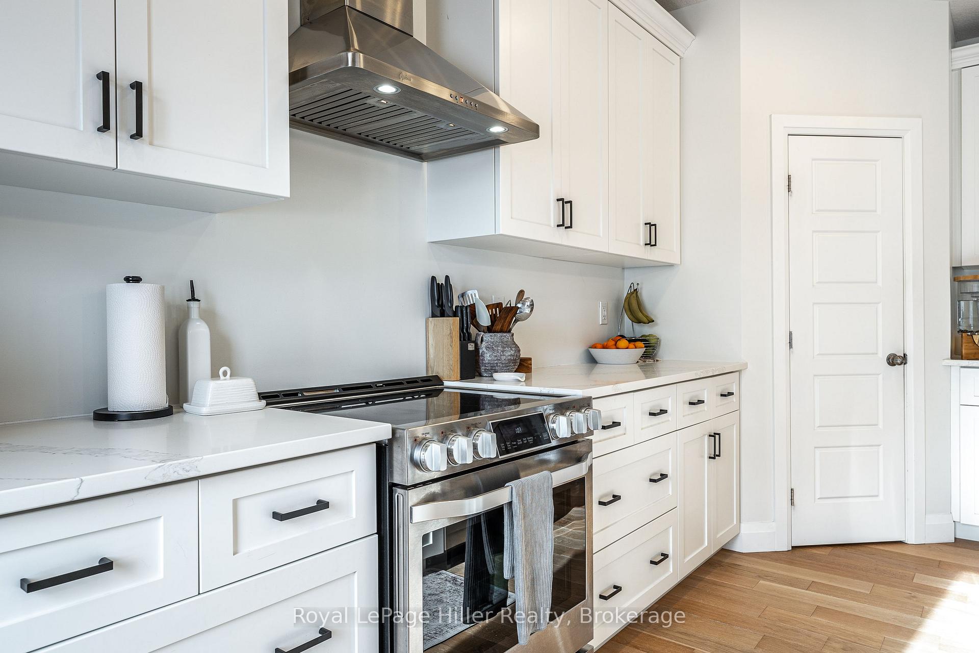 Photo 13 of 255 Cobourg Street, Stratford — HOMEH