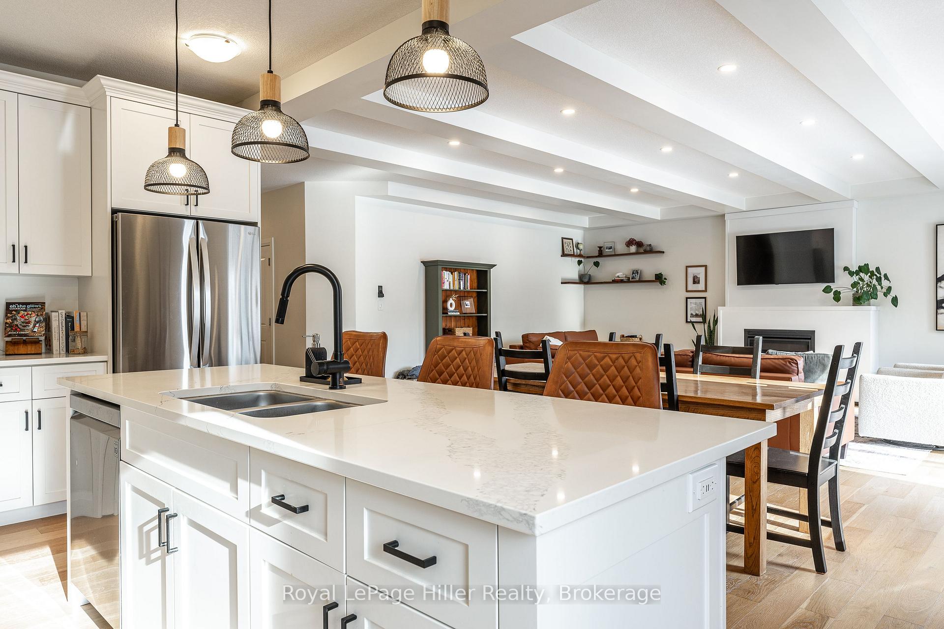 Photo 12 of 255 Cobourg Street, Stratford — HOMEH