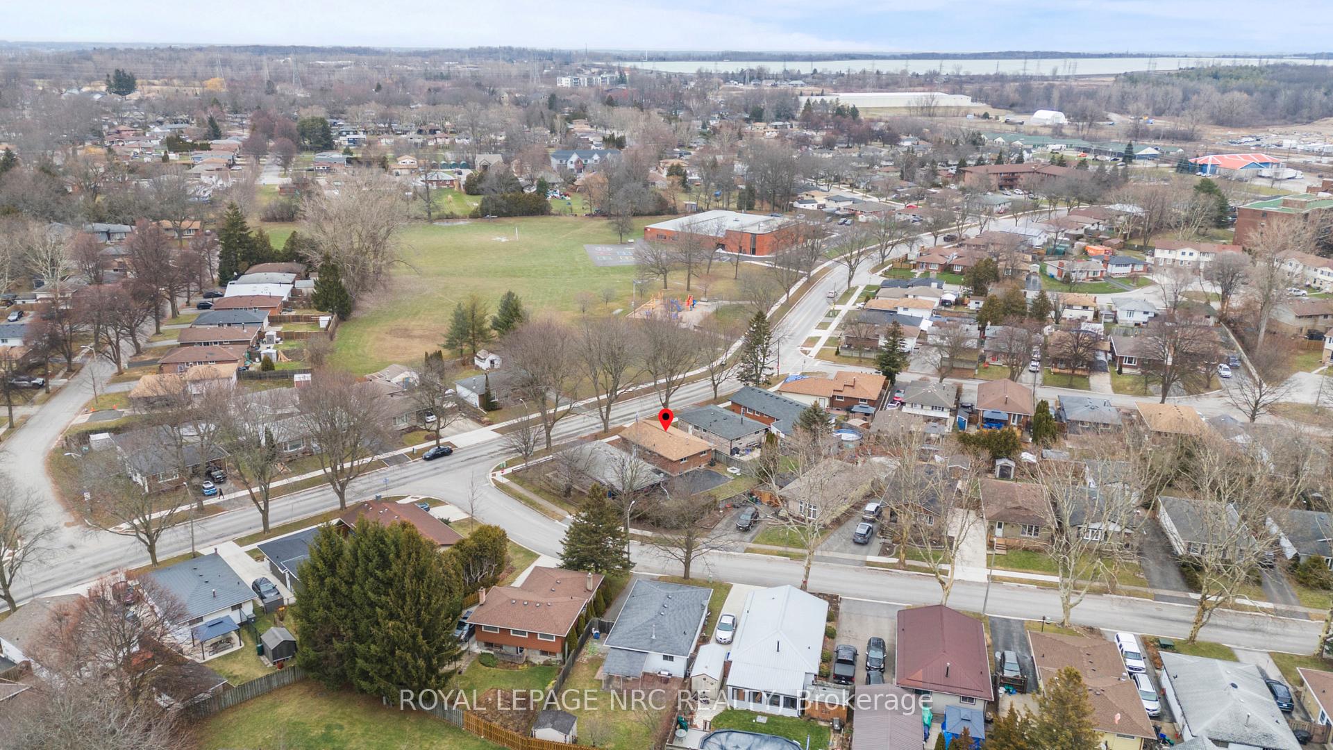 Photo 45 of 5698 Heritage Drive, Niagara Falls, Church's Lane — HOMEH