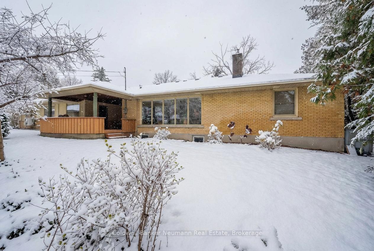 Photo 44 of 36 Harcourt Drive, Guelph, Dovercliffe Park/Old University — HOMEH