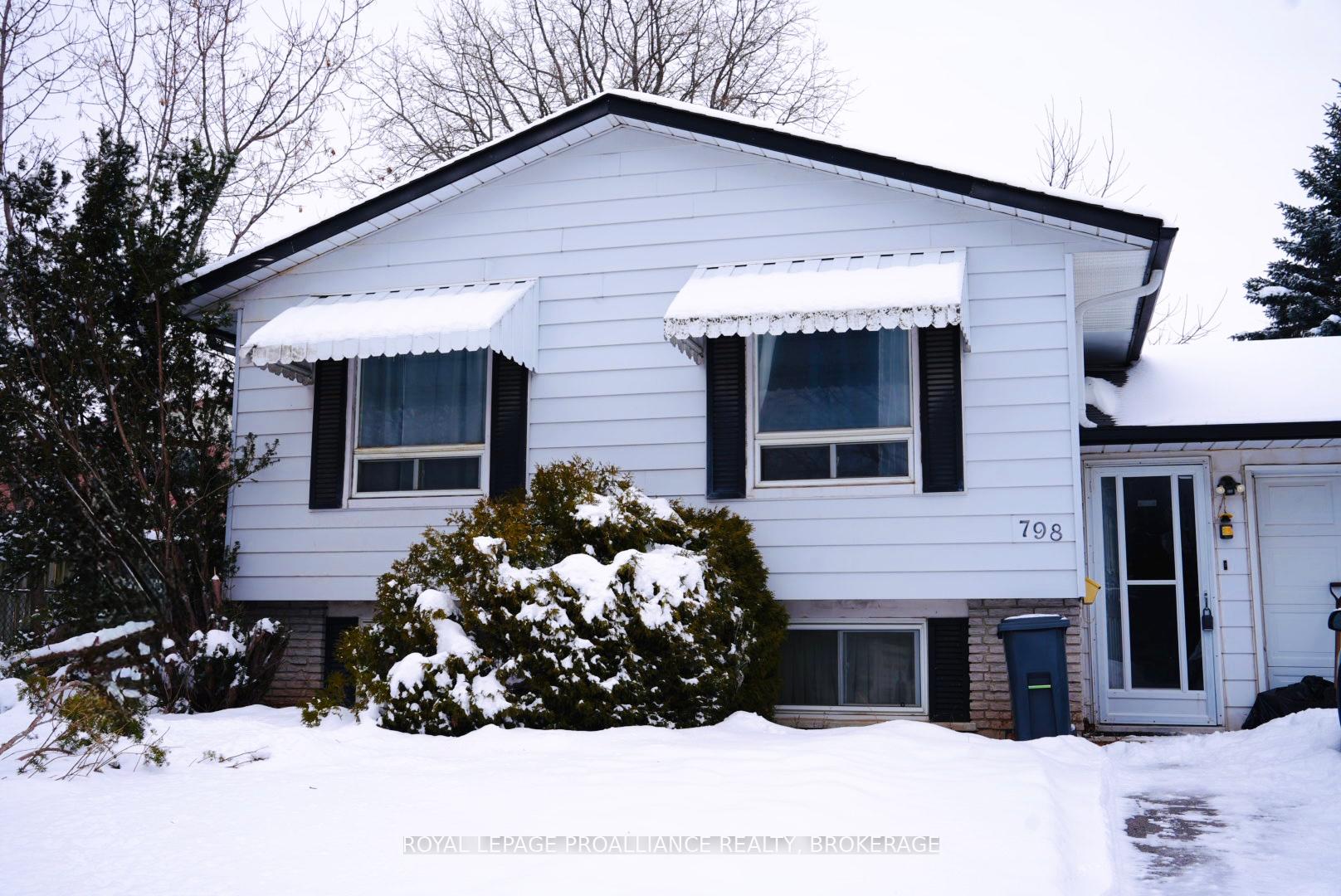 Photo 2 of 798 Arundel Place, Kingston, South of Taylor-Kidd Blvd — HOMEH