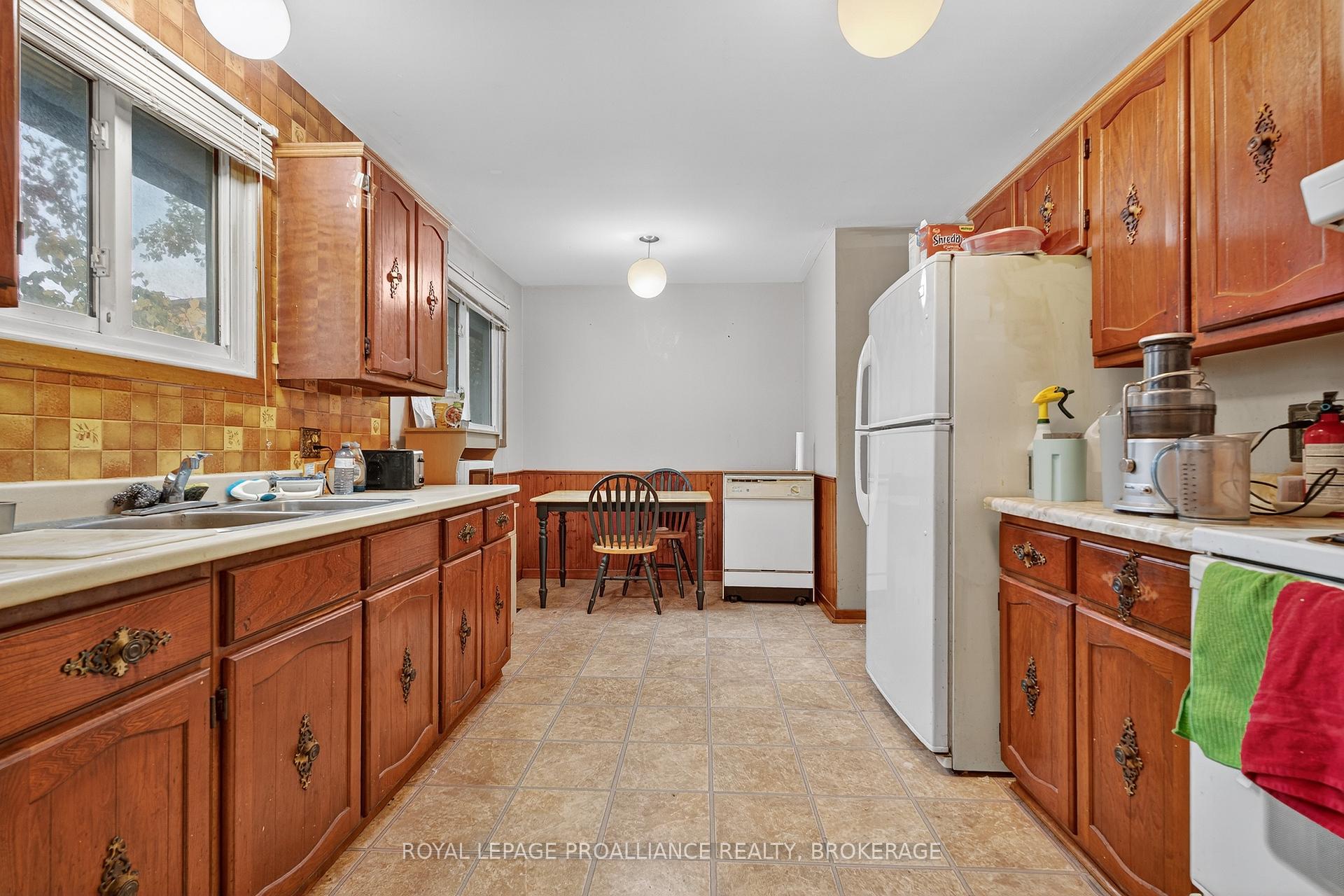 Photo 13 of 798 Arundel Place, Kingston, South of Taylor-Kidd Blvd — HOMEH
