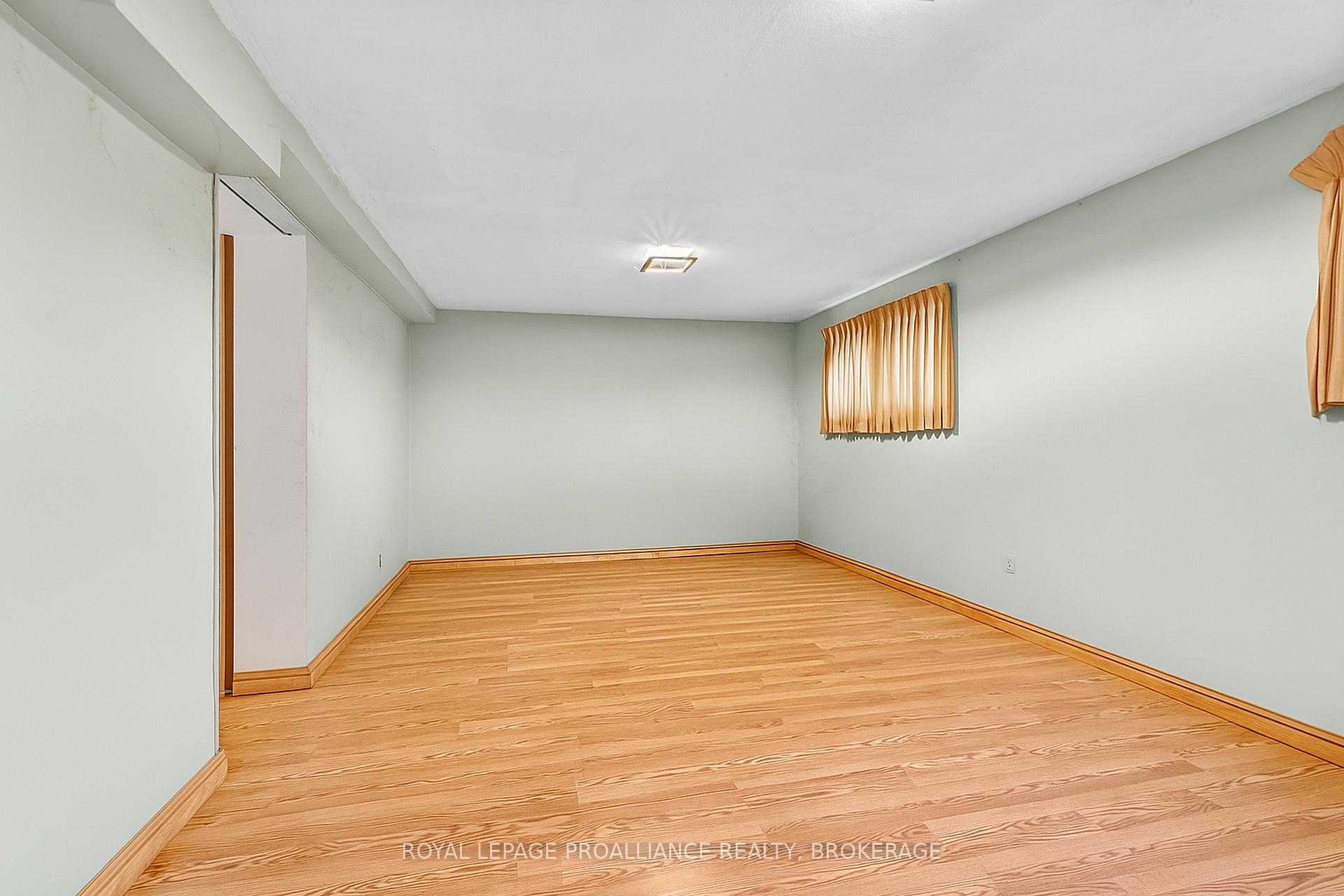 Photo 12 of 798 Arundel Place, Kingston, South of Taylor-Kidd Blvd — HOMEH