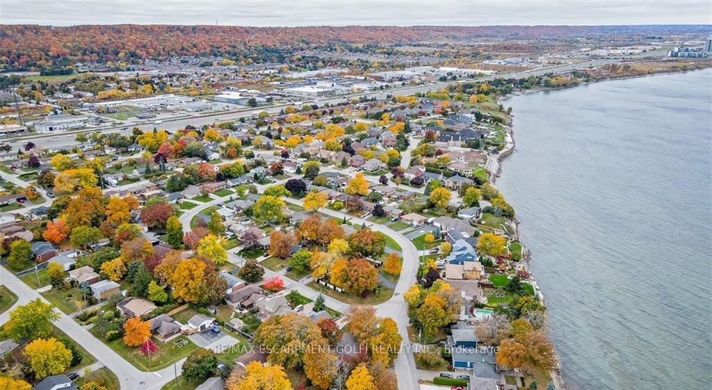 Photo 31 of 125 Lakeside Drive, Grimsby, Grimsby Beach — HOMEH