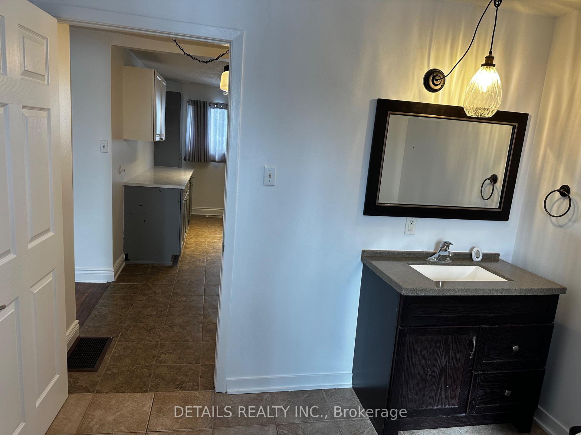 Photo 2 of Unit 3, 733 St Isidore Road, Casselman — HOMEH
