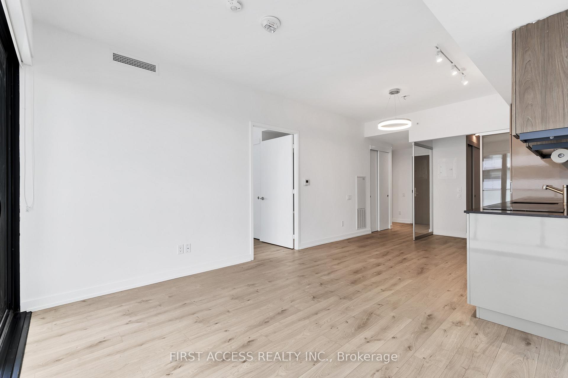 Photo 22 of Unit 3106, 161 Roehampton Avenue, Toronto, Mount Pleasant West — HOMEH