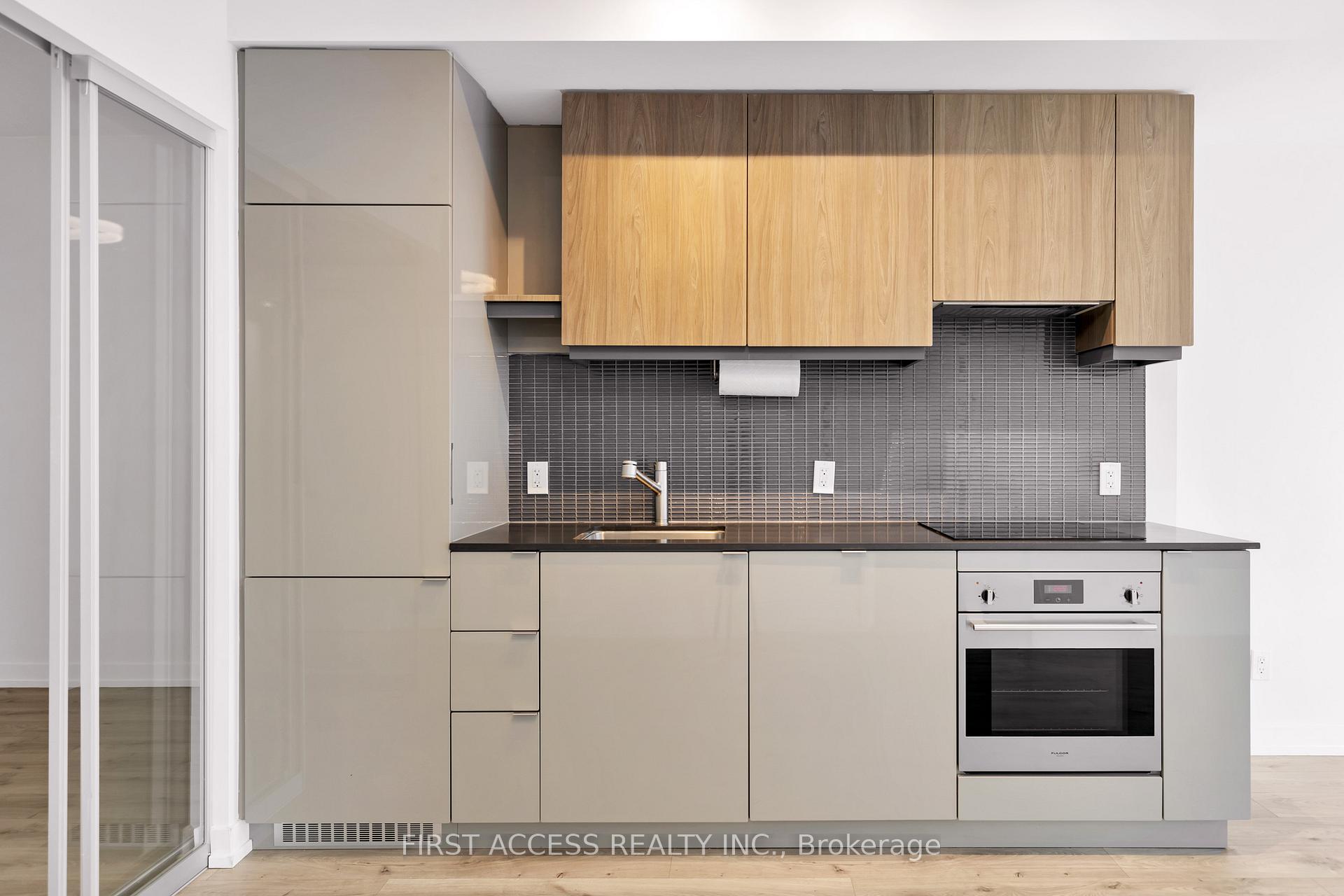 Photo 12 of Unit 3106, 161 Roehampton Avenue, Toronto, Mount Pleasant West — HOMEH