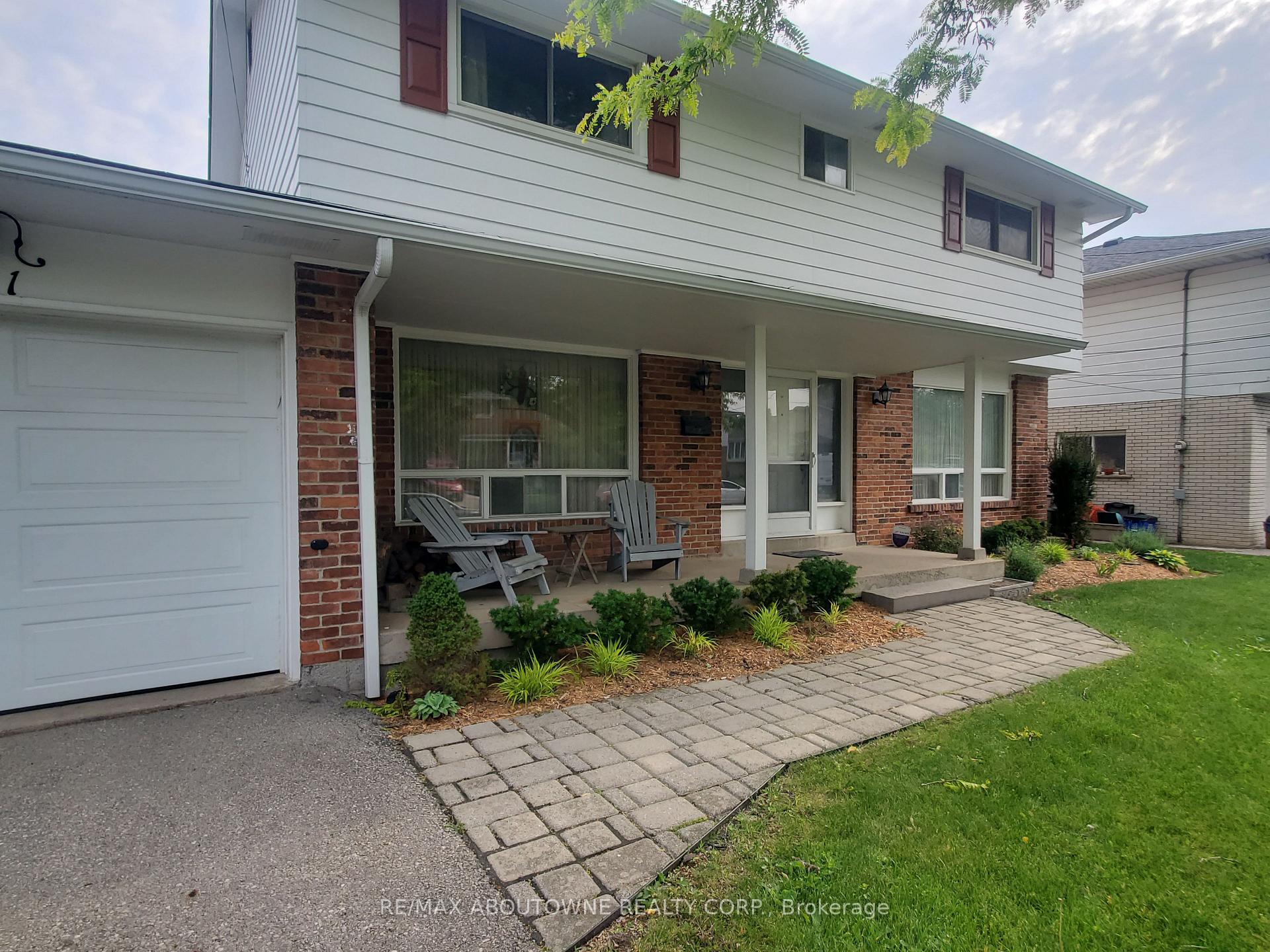 Photo 4 of 171 Sherwood Rise, Hamilton, Sherwood — HOMEH
