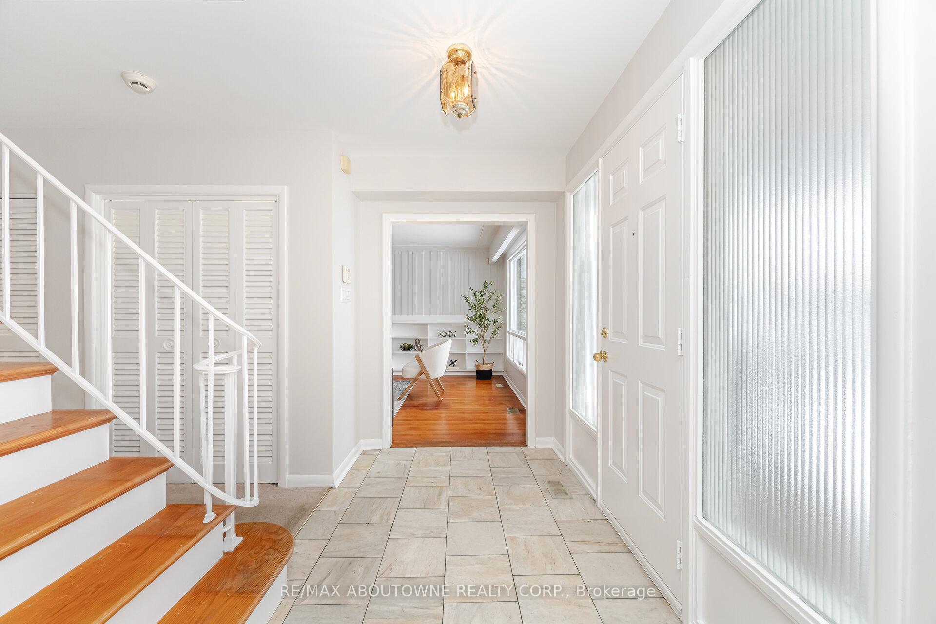 Photo 8 of 171 Sherwood Rise, Hamilton, Sherwood — HOMEH