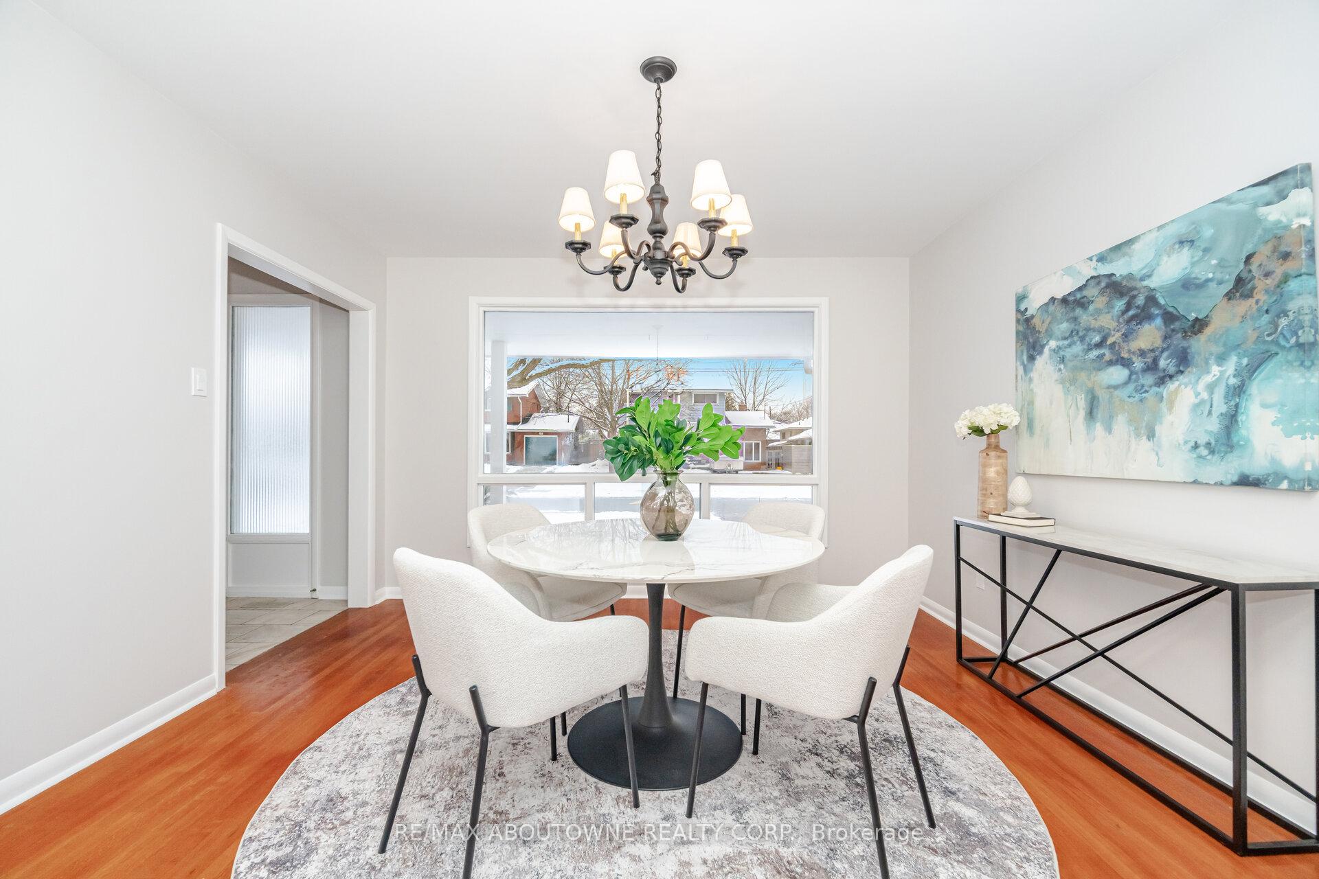 Photo 12 of 171 Sherwood Rise, Hamilton, Sherwood — HOMEH