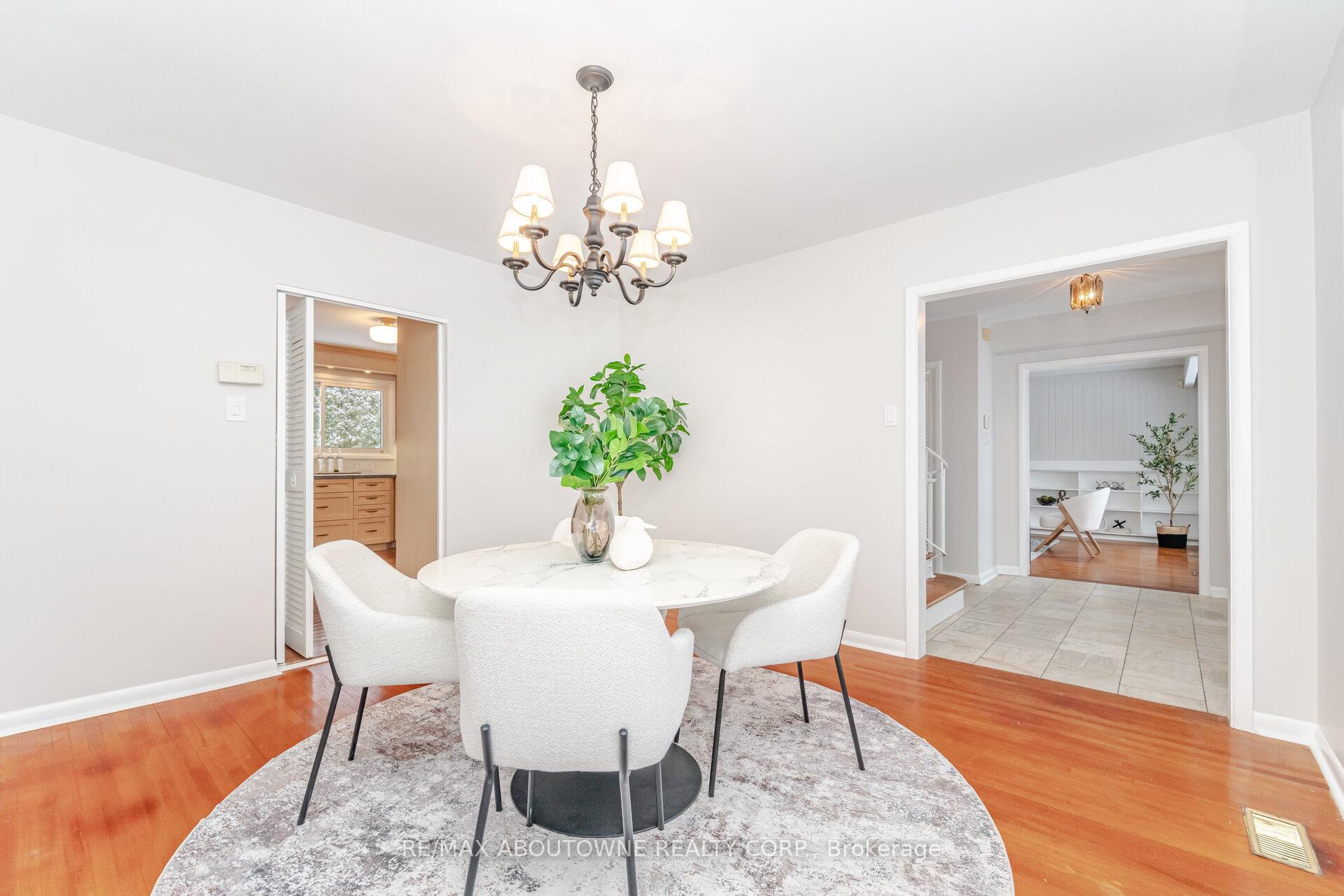 Photo 13 of 171 Sherwood Rise, Hamilton, Sherwood — HOMEH
