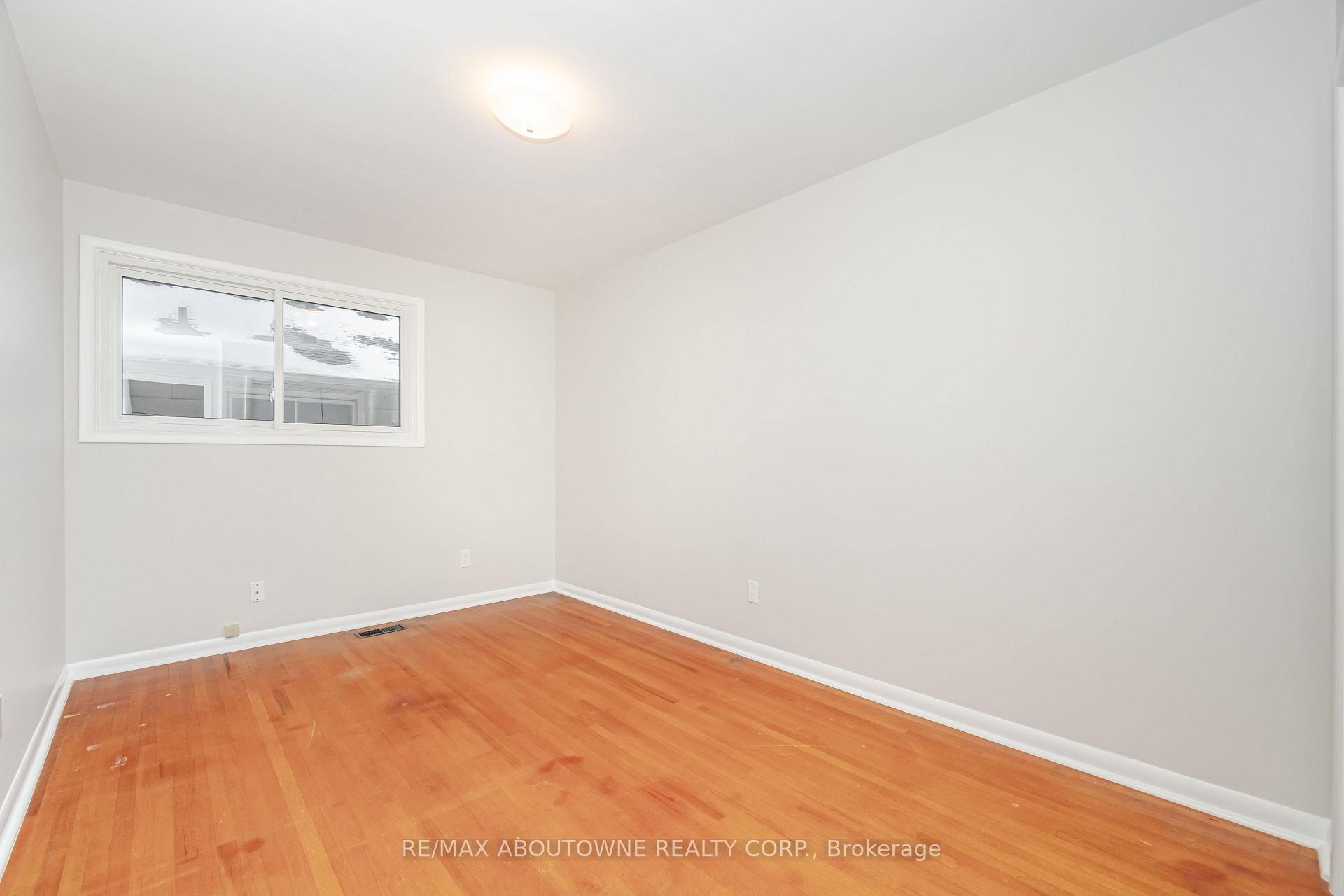 Photo 32 of 171 Sherwood Rise, Hamilton, Sherwood — HOMEH