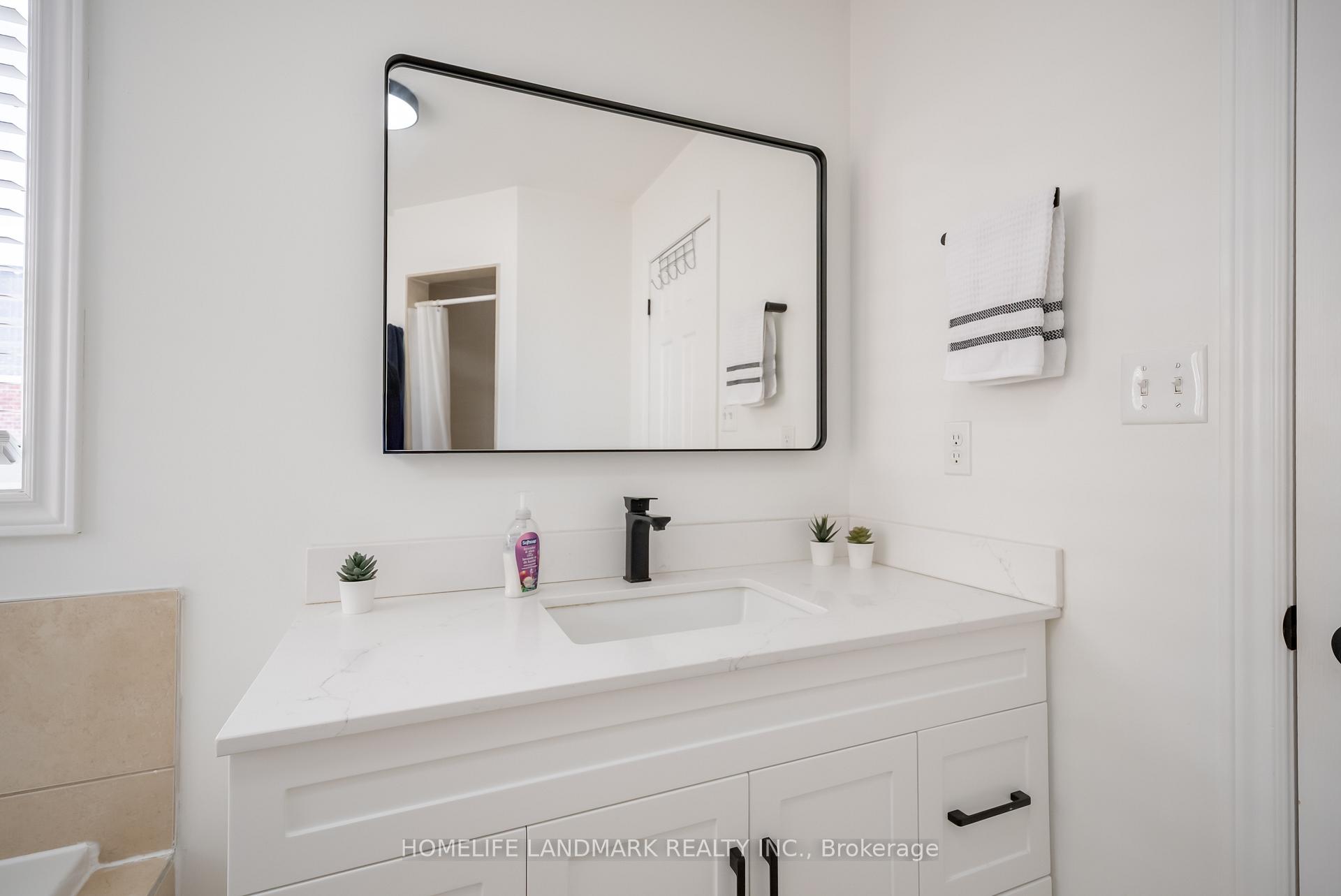 Photo 24 of 336 Cedric Terrace, Milton, Harrison — HOMEH