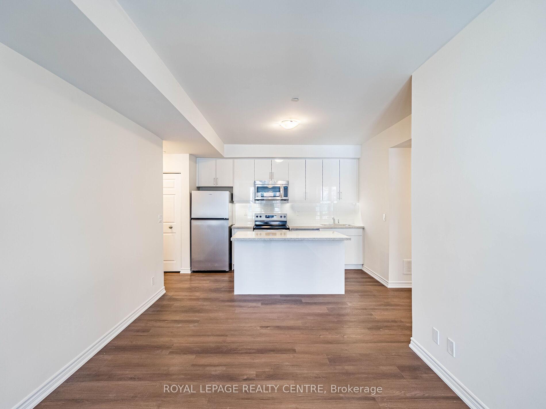 Photo 6 of Unit 16, 10 Carnation Avenue, Etobicoke, Long Branch — HOMEH