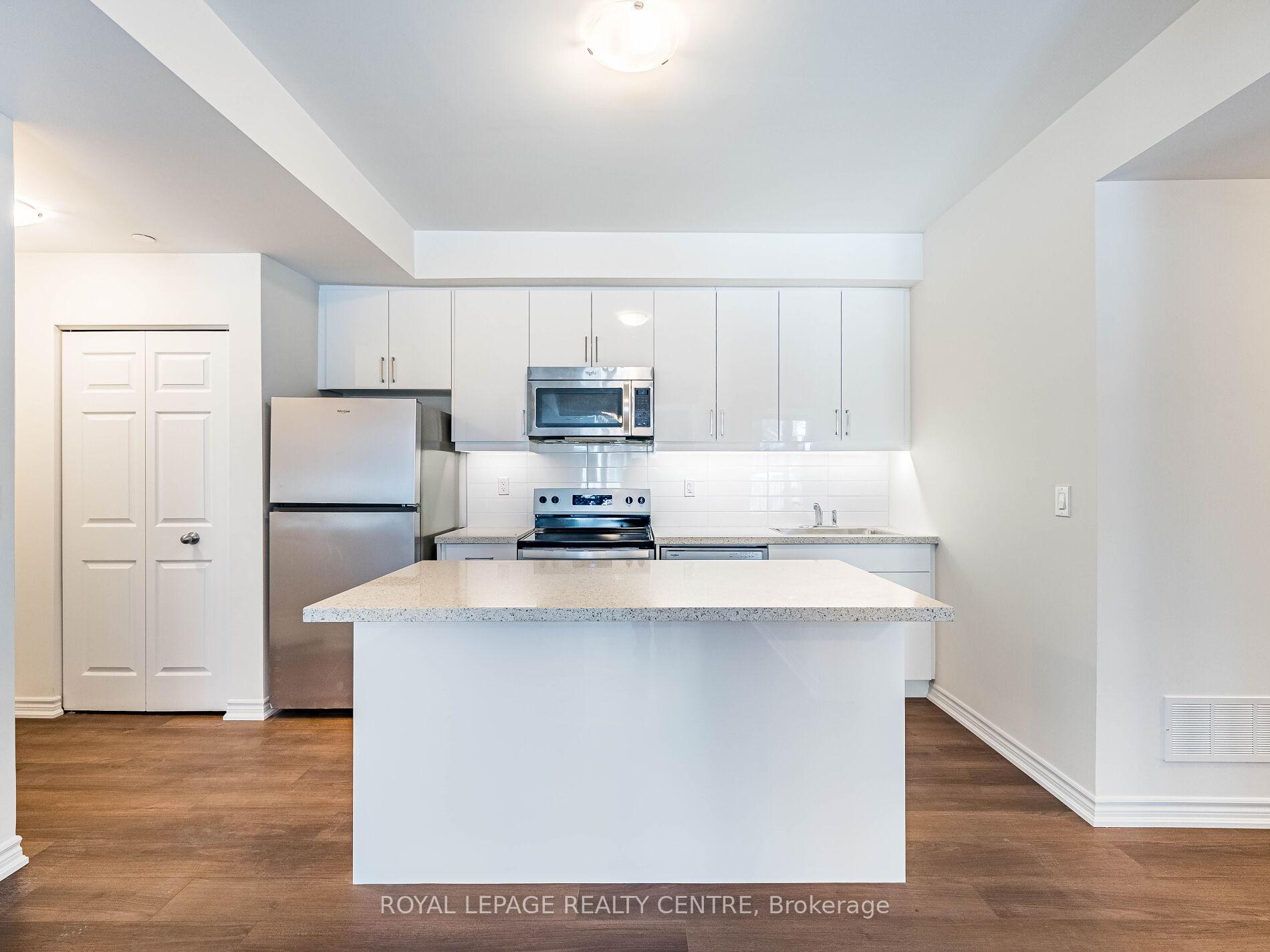 Photo 12 of Unit 16, 10 Carnation Avenue, Etobicoke, Long Branch — HOMEH