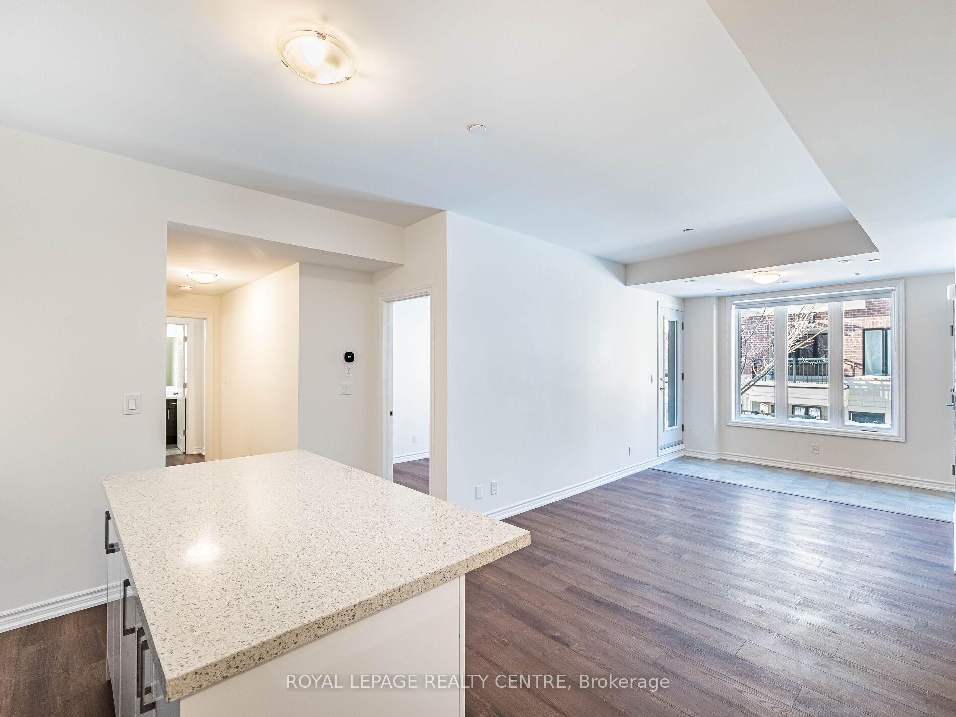 Photo 14 of Unit 16, 10 Carnation Avenue, Etobicoke, Long Branch — HOMEH