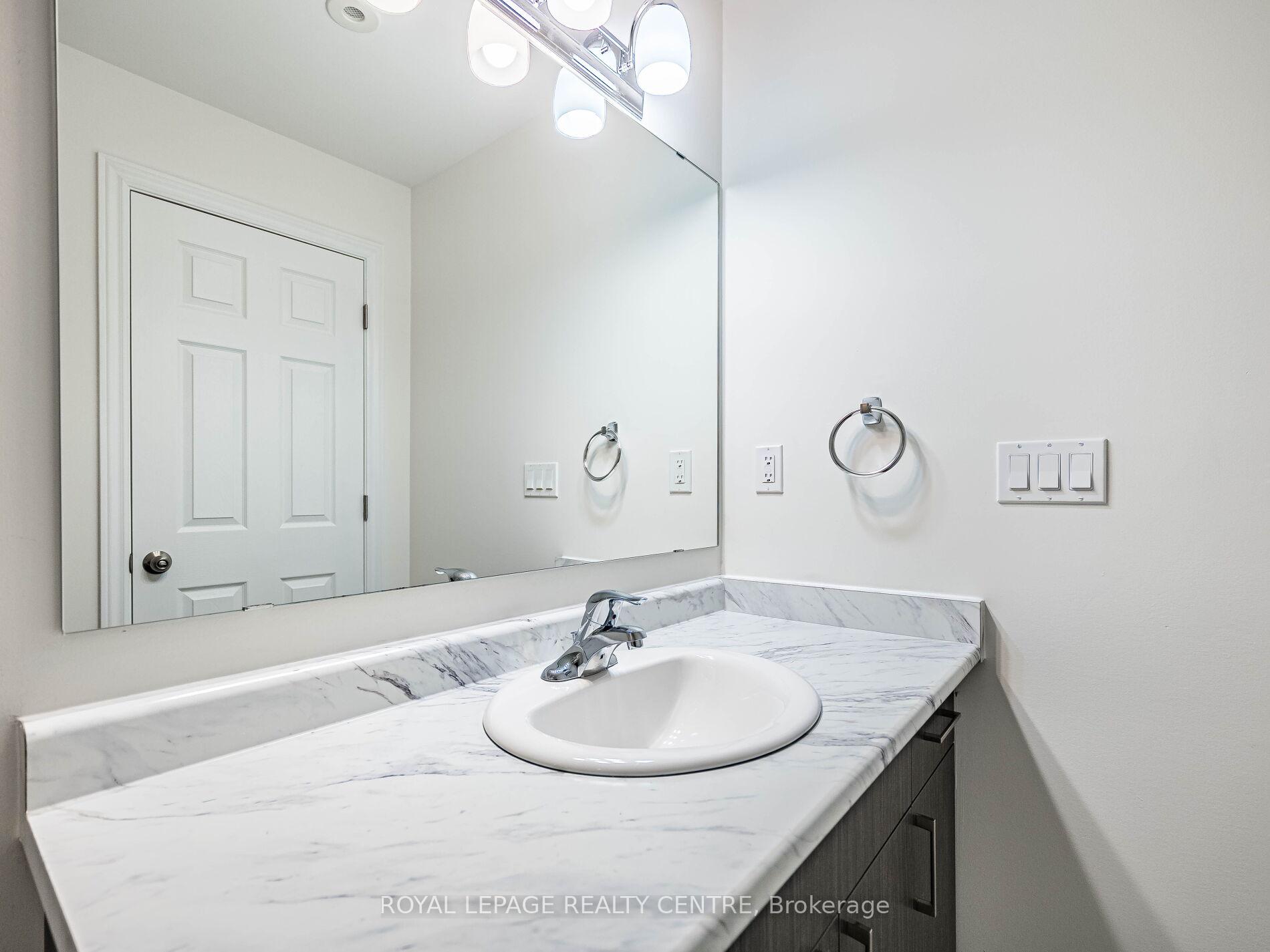 Photo 32 of Unit 16, 10 Carnation Avenue, Etobicoke, Long Branch — HOMEH