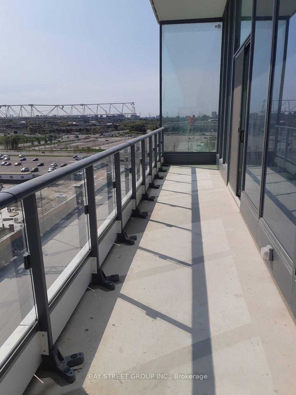 Photo 10 of Unit 806, 950 Portage Parkway, Vaughan, Vaughan Corporate Centre — HOMEH