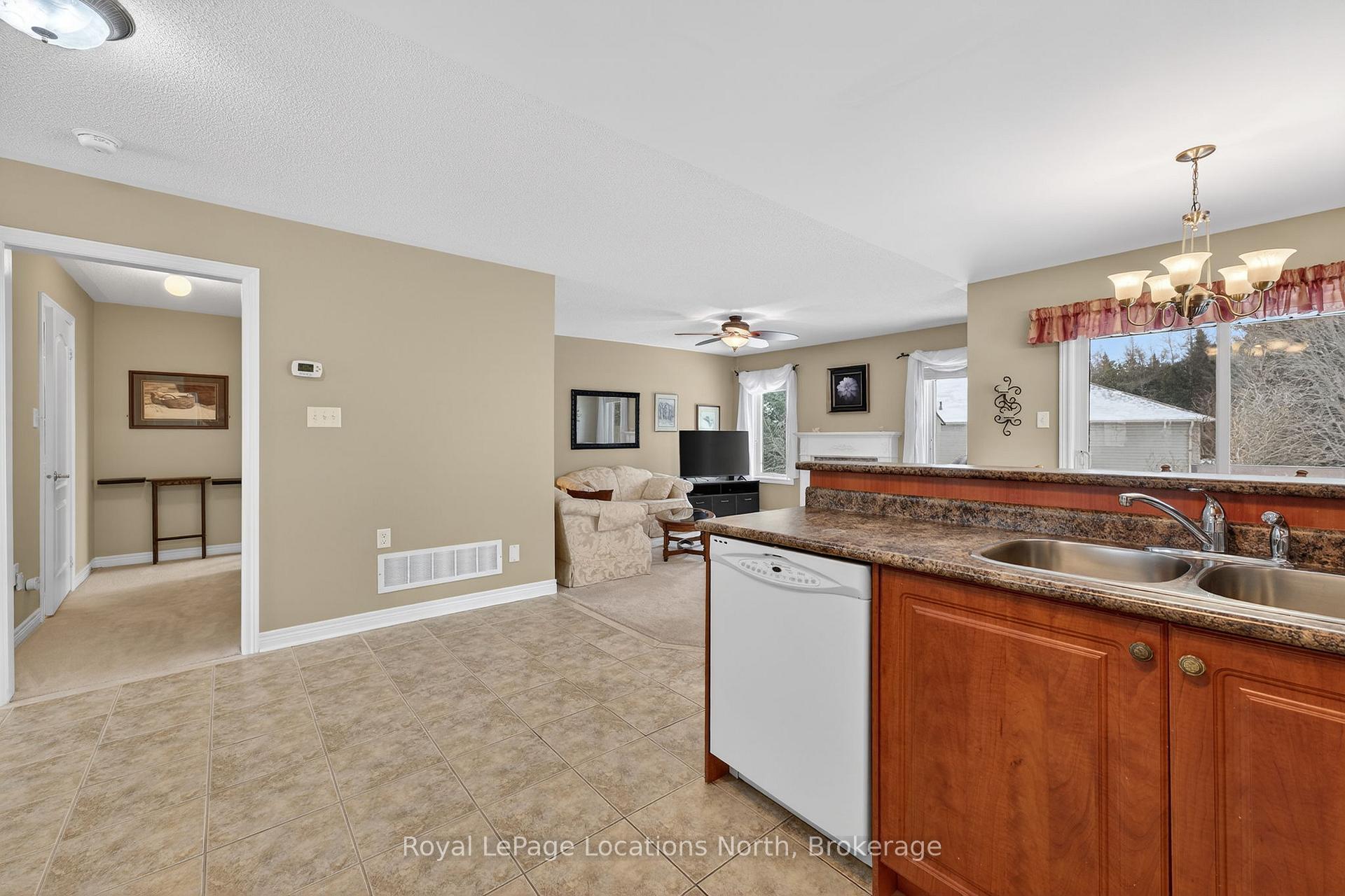 Photo 6 of 15 Princess Point Drive, Wasaga Beach — HOMEH