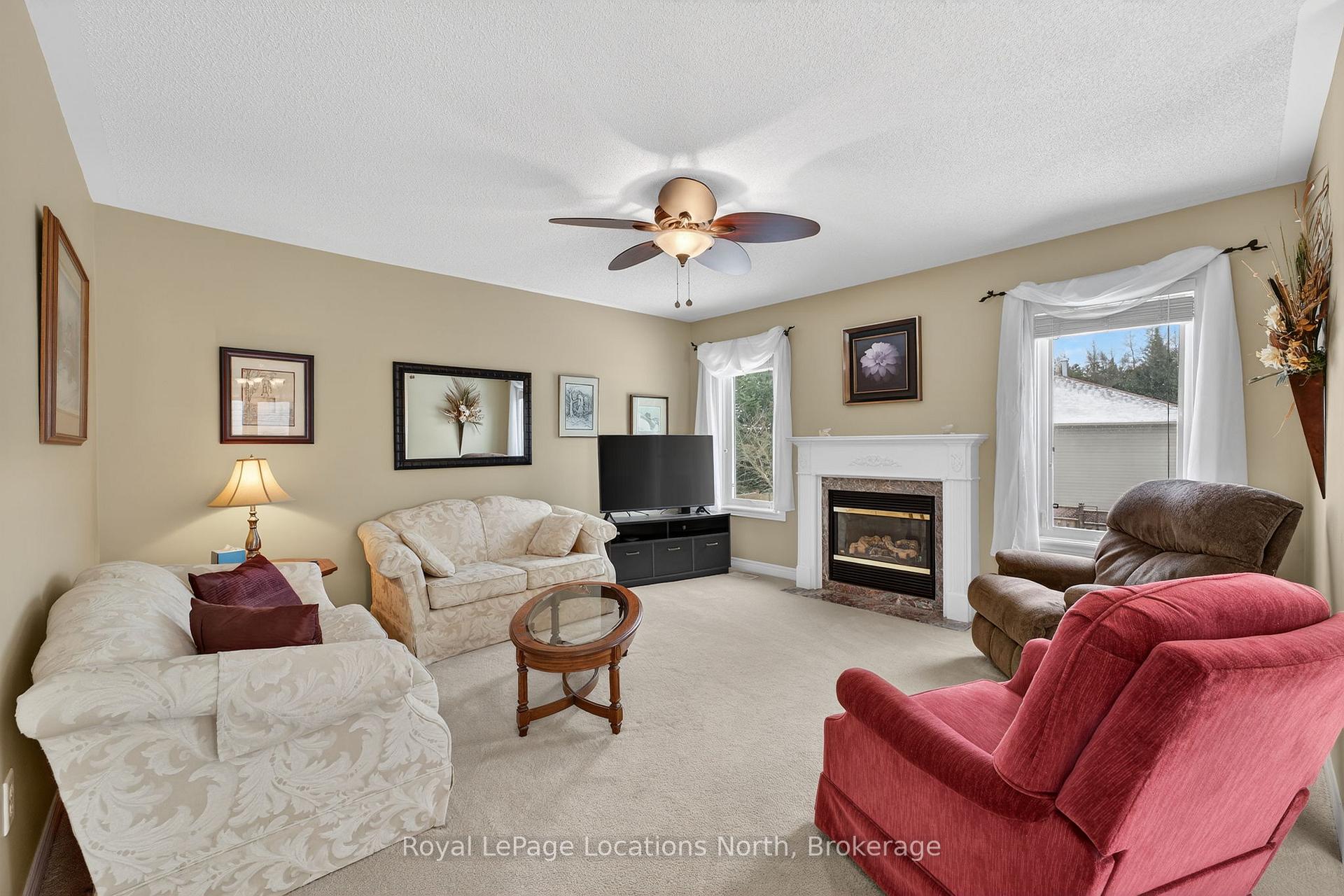 Photo 17 of 15 Princess Point Drive, Wasaga Beach — HOMEH