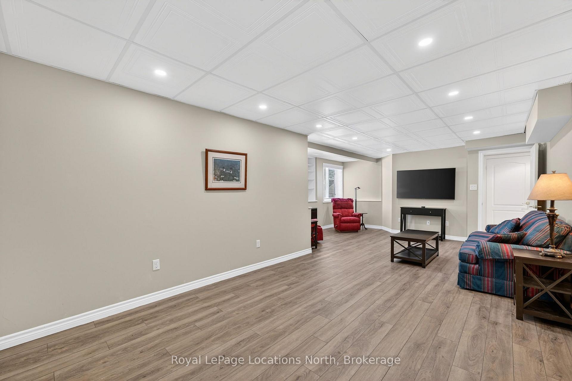Photo 47 of 15 Princess Point Drive, Wasaga Beach — HOMEH