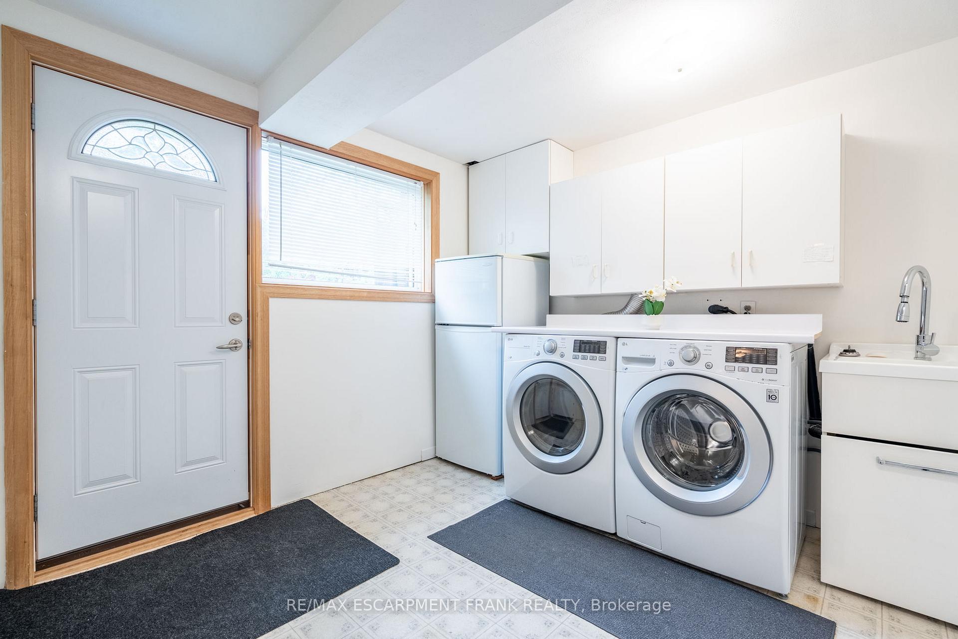 Photo 20 of 1293 Dunbar Road, Burlington, Mountainside — HOMEH
