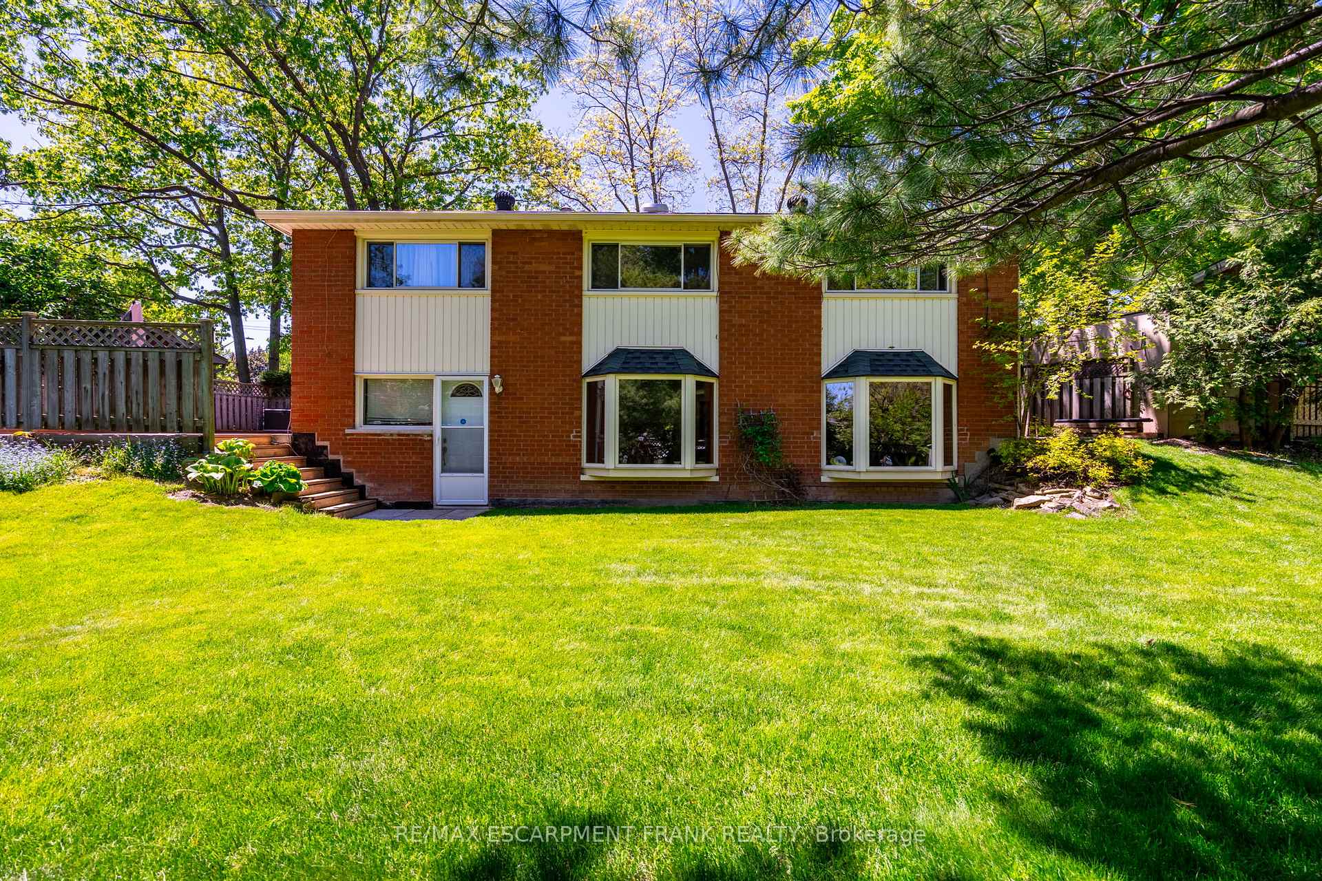 Photo 34 of 1293 Dunbar Road, Burlington, Mountainside — HOMEH