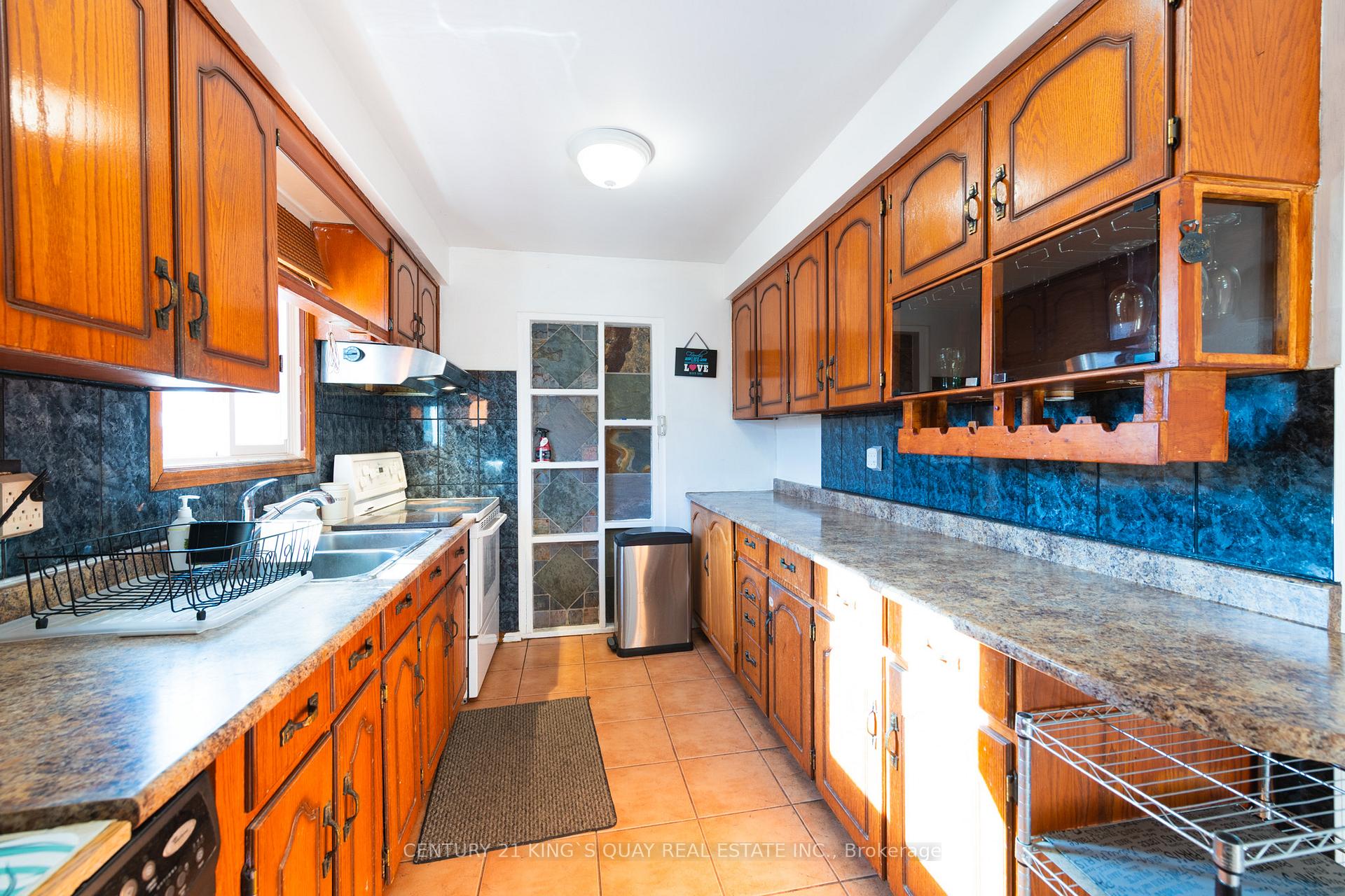 Photo 14 of 9 Barrington Crescent, Markham, Milliken Mills West — HOMEH