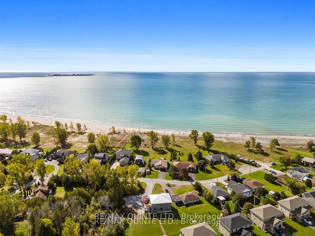 Photo 7 of 103 Lakehurst Street, Brighton, Rural Brighton — HOMEH