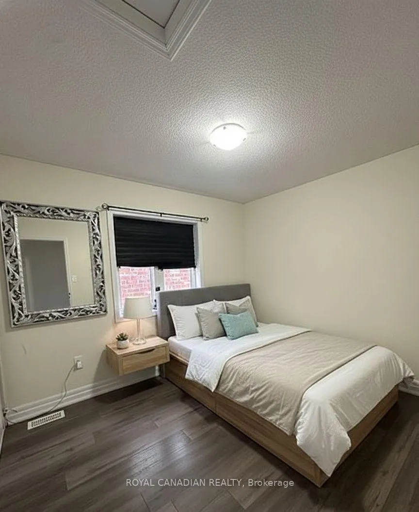 Photo 6 of Unit Upper, 124 Tysonville Circle, Brampton, Northwest Brampton — HOMEH