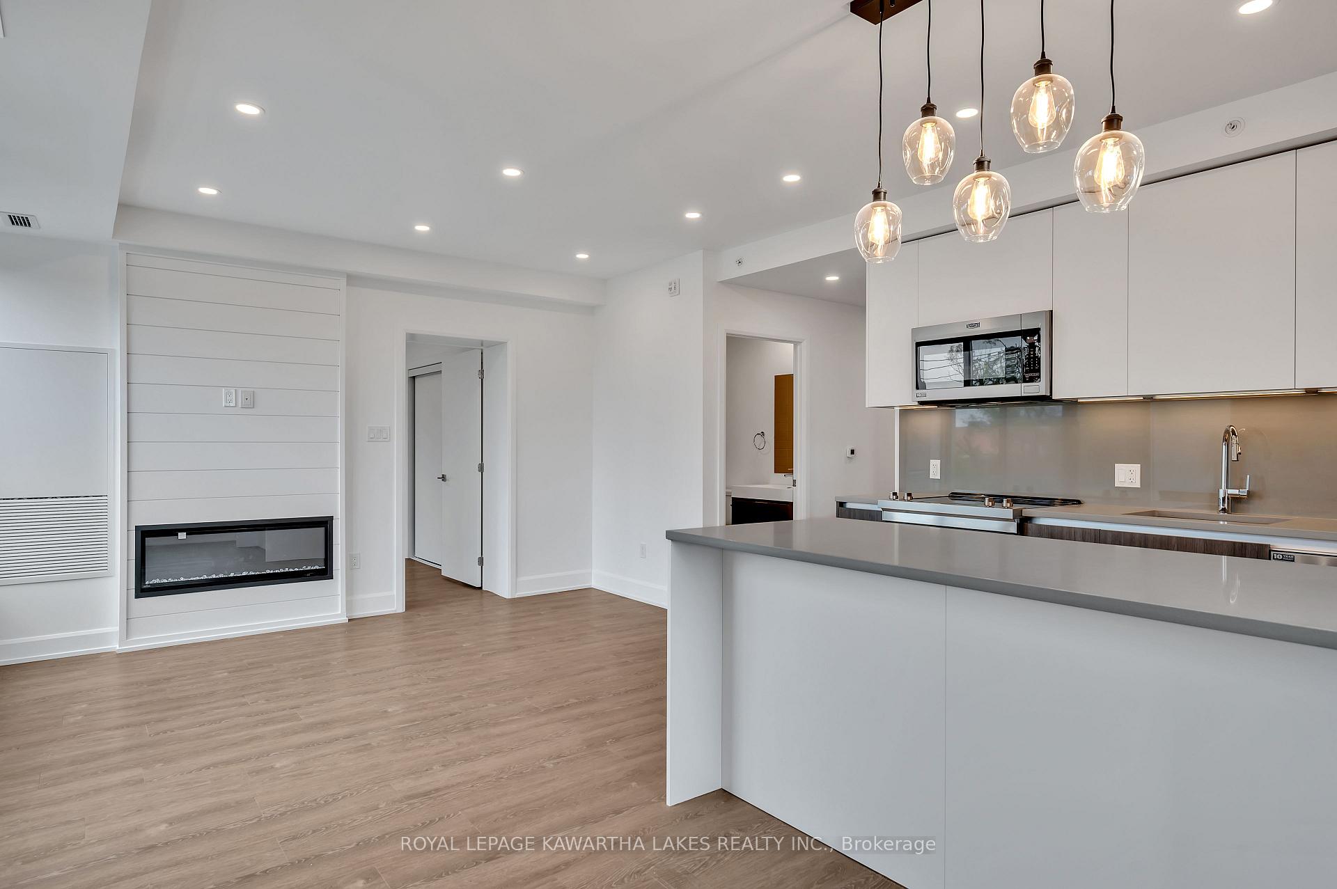 Photo 3 of Unit 404, 195 Hunter Street E, Peterborough, Ashburnham Ward 4 — HOMEH