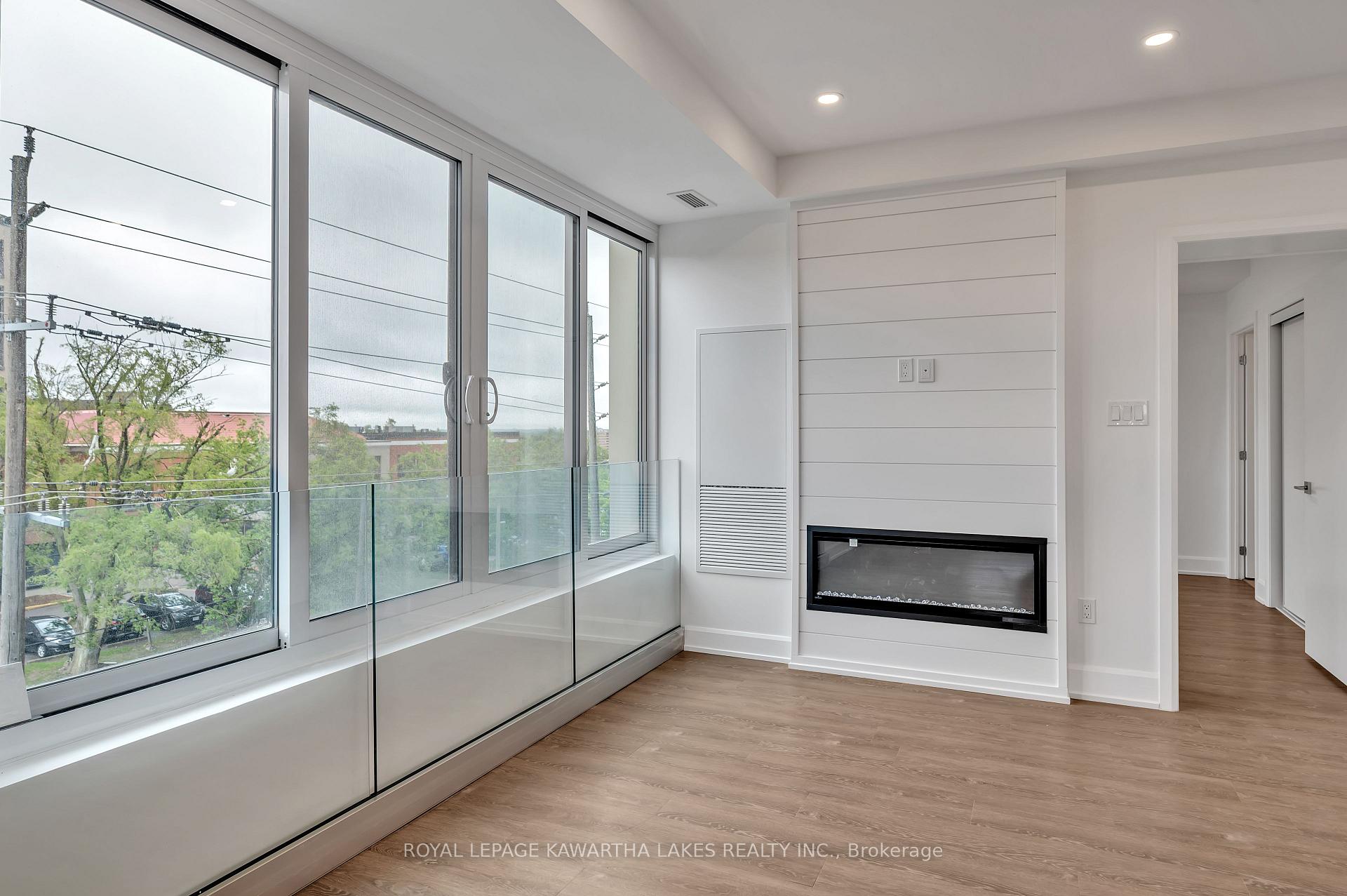 Photo 40 of Unit 404, 195 Hunter Street E, Peterborough, Ashburnham Ward 4 — HOMEH