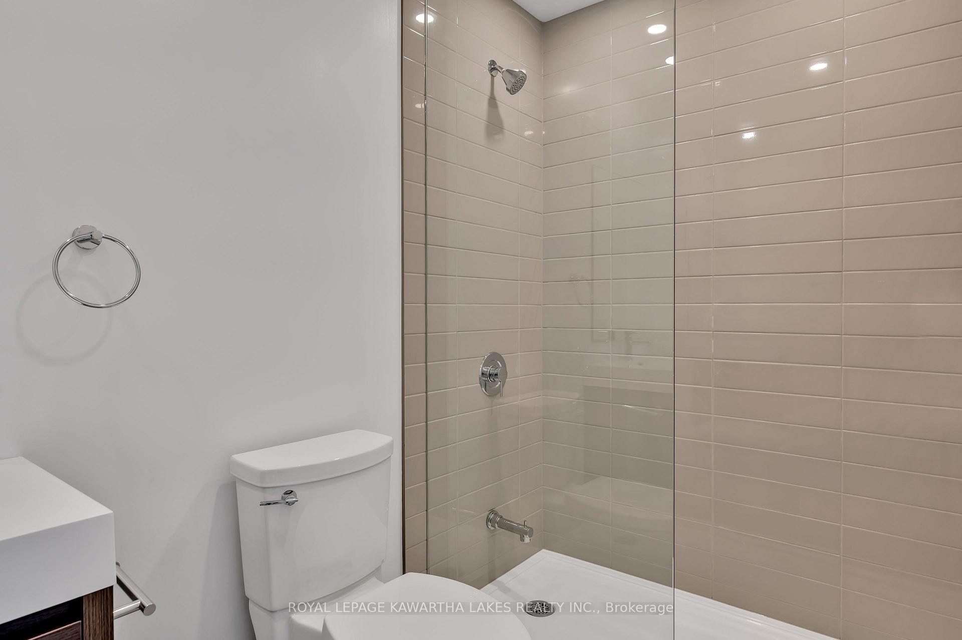 Photo 30 of Unit 404, 195 Hunter Street E, Peterborough, Ashburnham Ward 4 — HOMEH