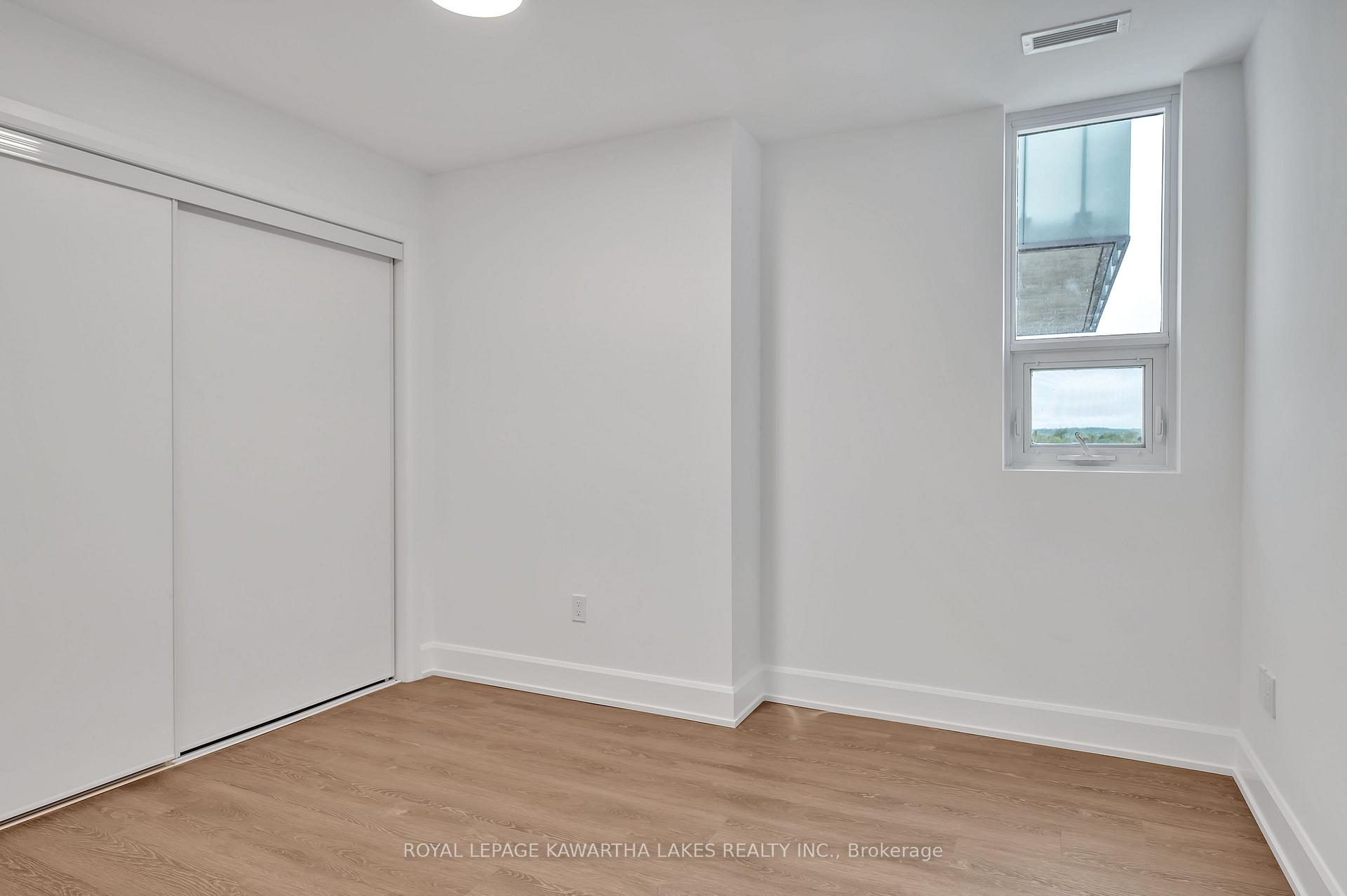Photo 7 of Unit 404, 195 Hunter Street E, Peterborough, Ashburnham Ward 4 — HOMEH