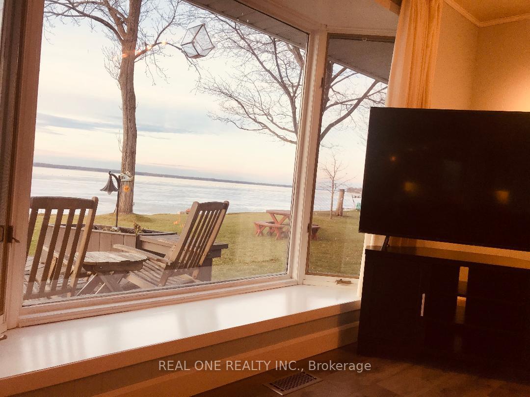 Photo 12 of 3 Lambrook Drive, Georgina, Virginia — HOMEH