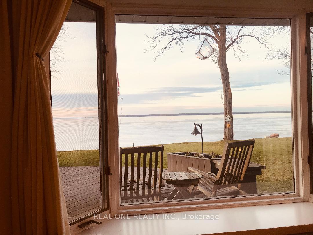 Photo 14 of 3 Lambrook Drive, Georgina, Virginia — HOMEH