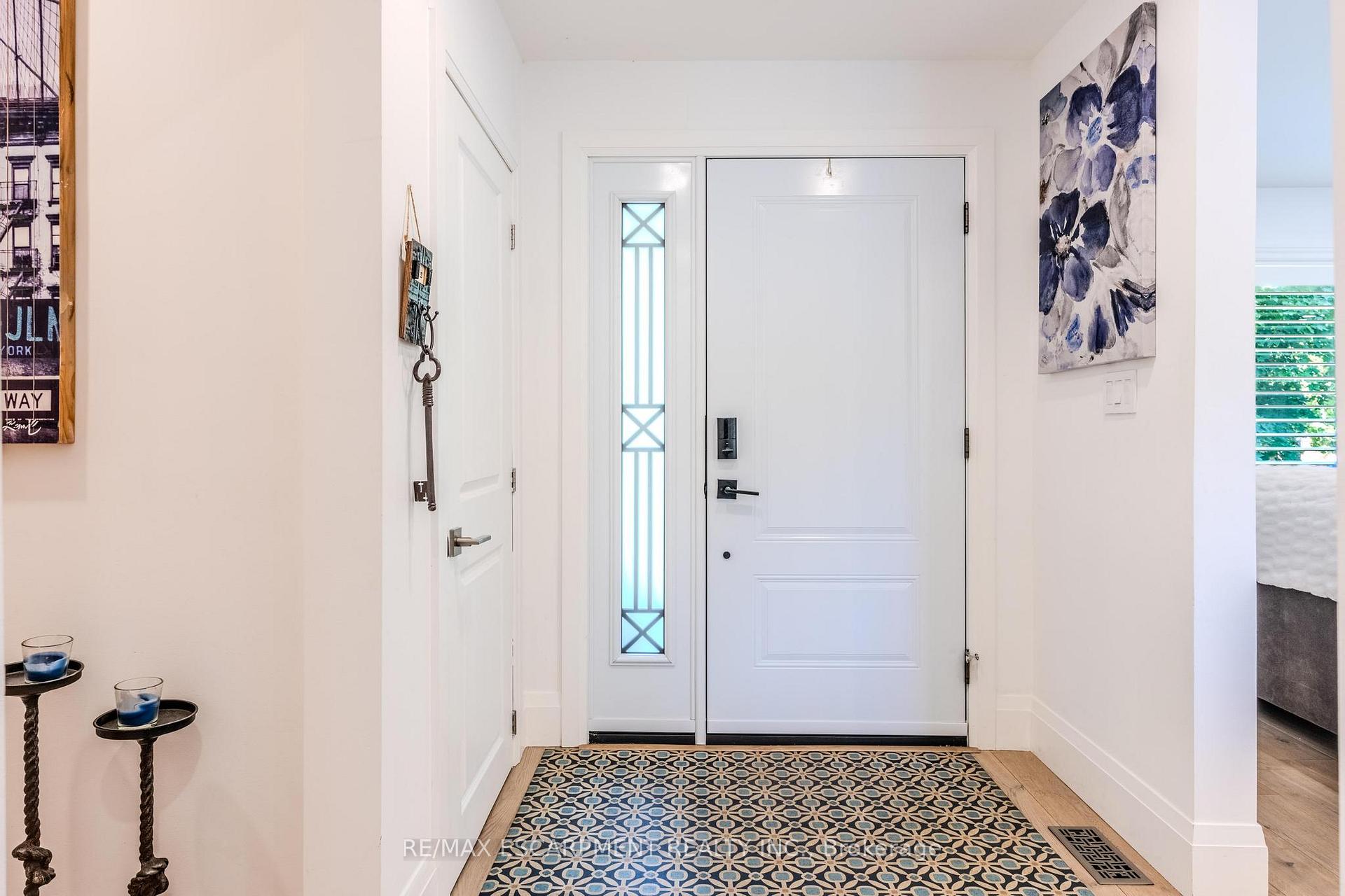 Photo 5 of 23 West Hampton Road, St. Catharines, Glendale/Glenridge — HOMEH