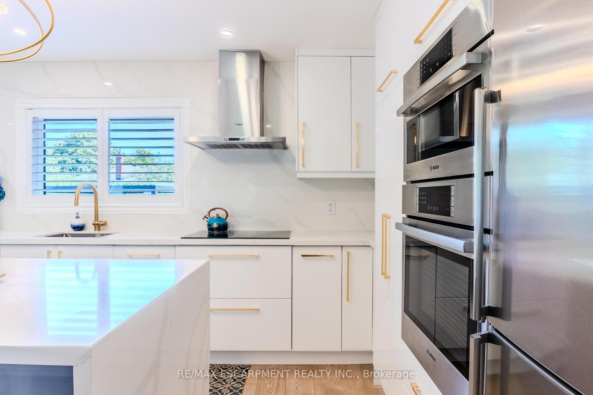 Photo 6 of 23 West Hampton Road, St. Catharines, Glendale/Glenridge — HOMEH